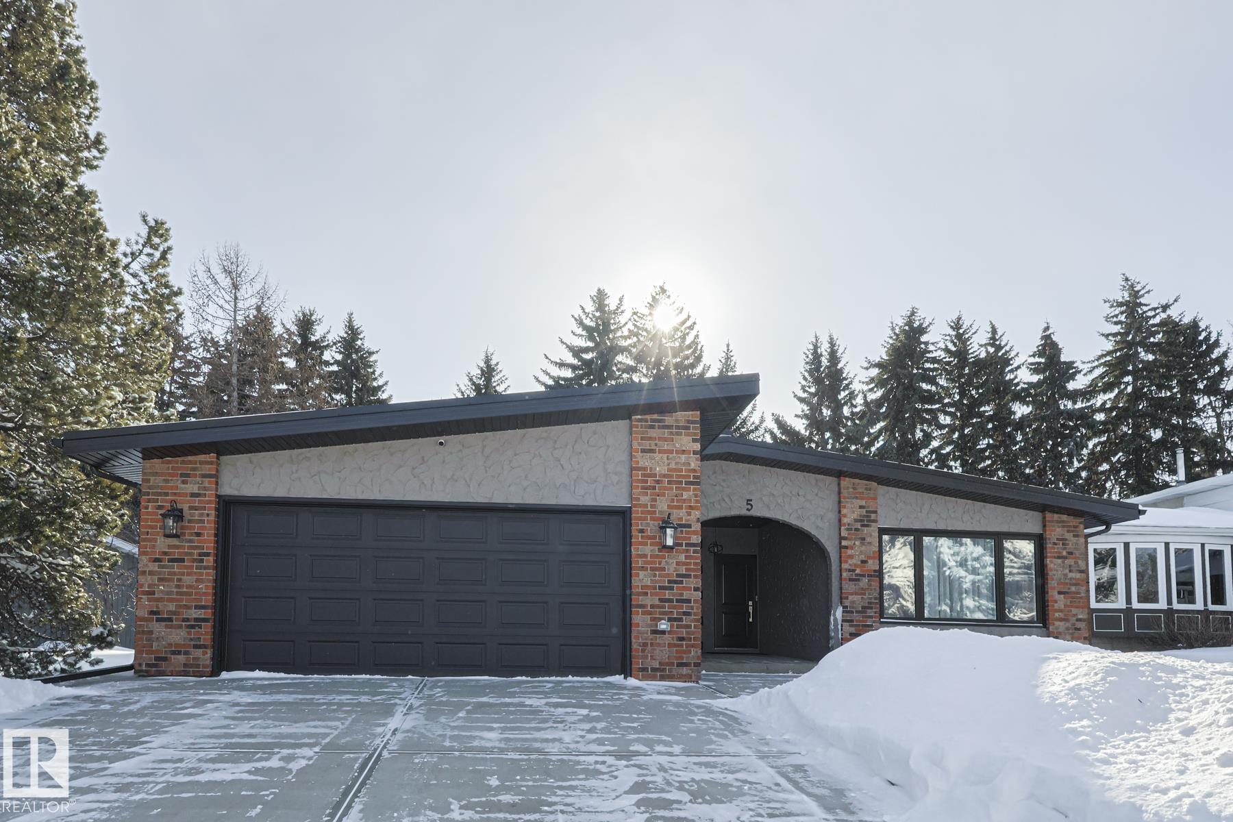 5 GILCHRIST Place, E4474370, Alberta,