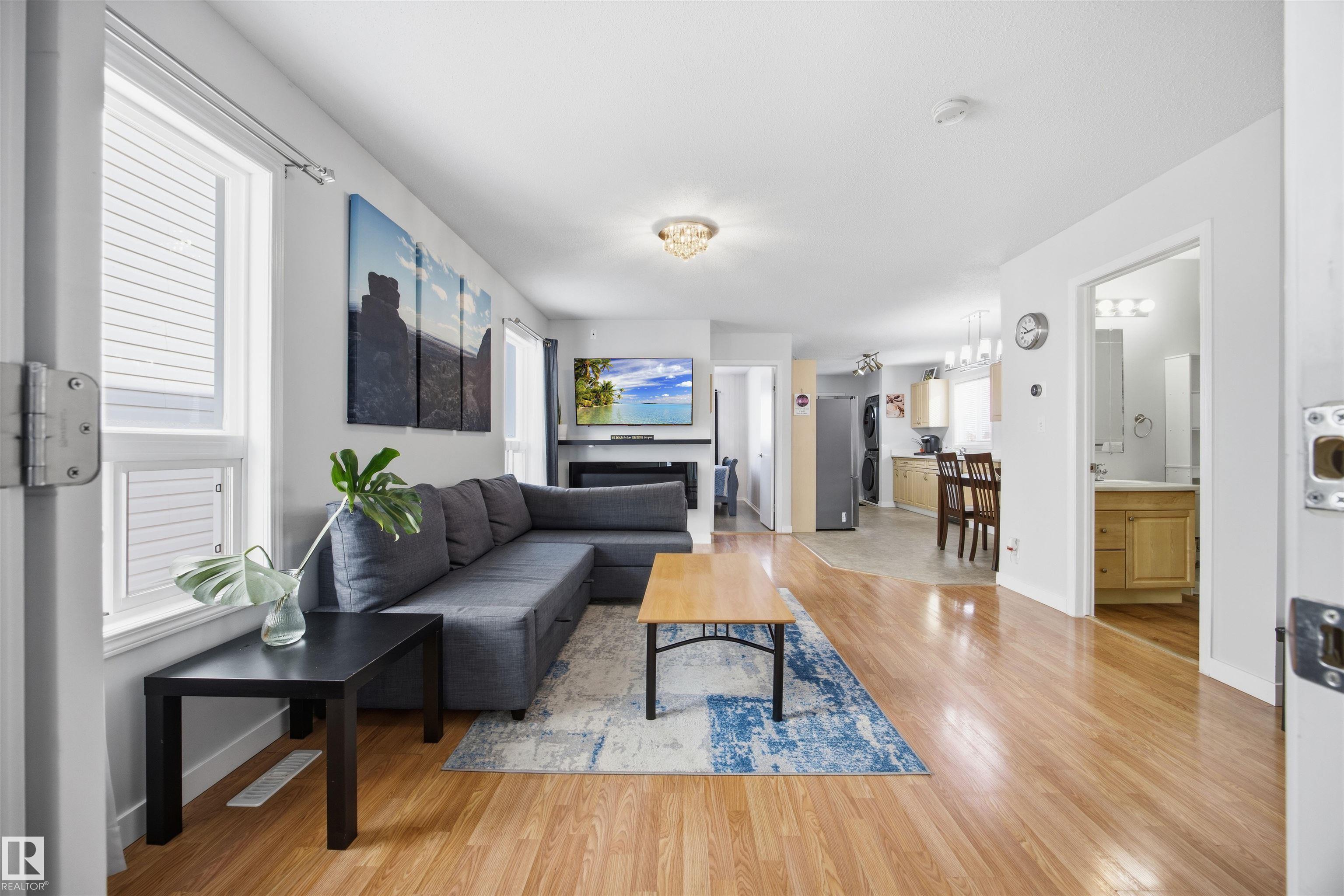 2340 30 Avenue, E4474435, Alberta,