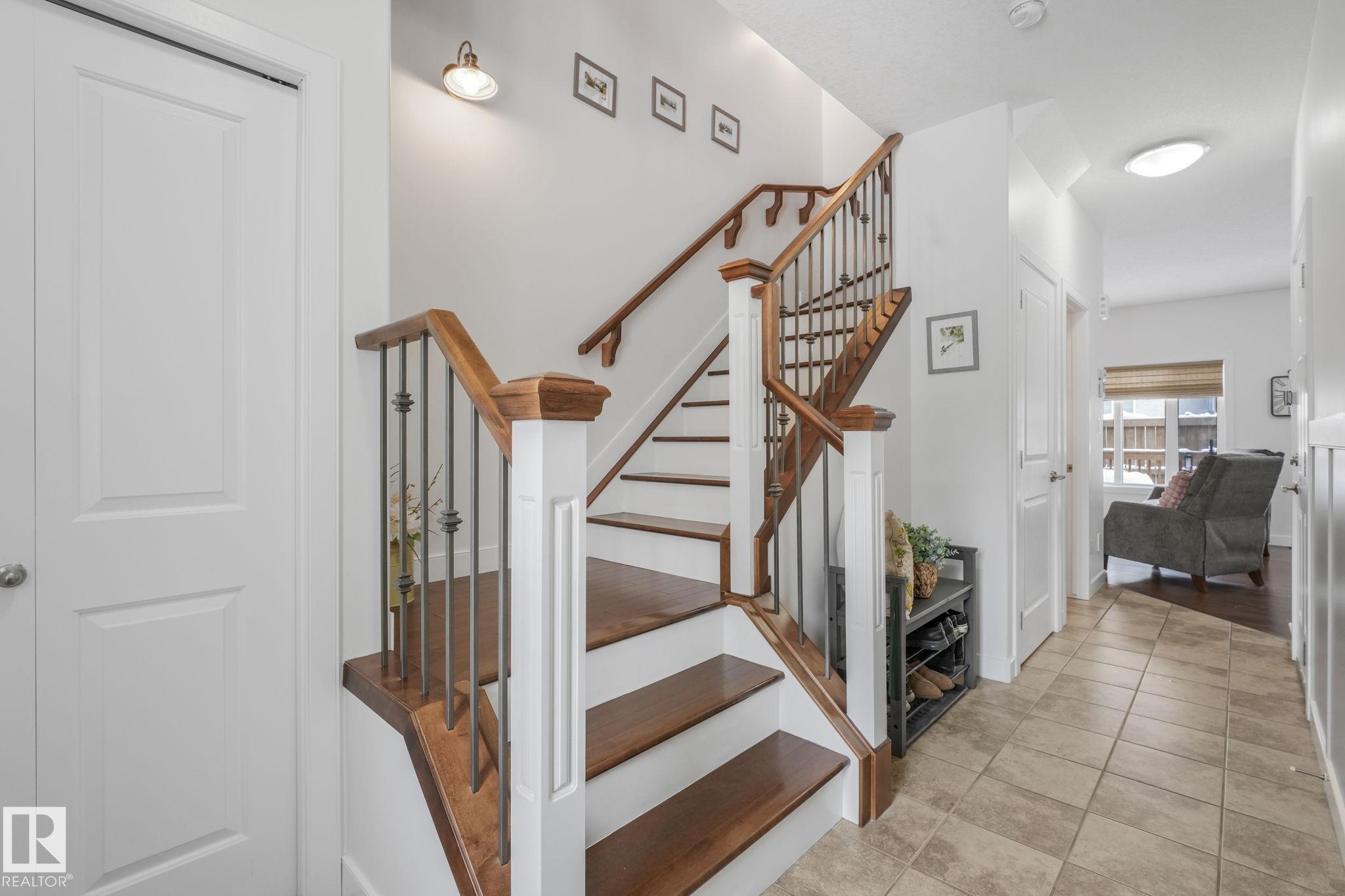 Fifth View of 3 450 MCCONACHIE Way, McConachie Area, Edmonton, Alberta, T5Y 0S8