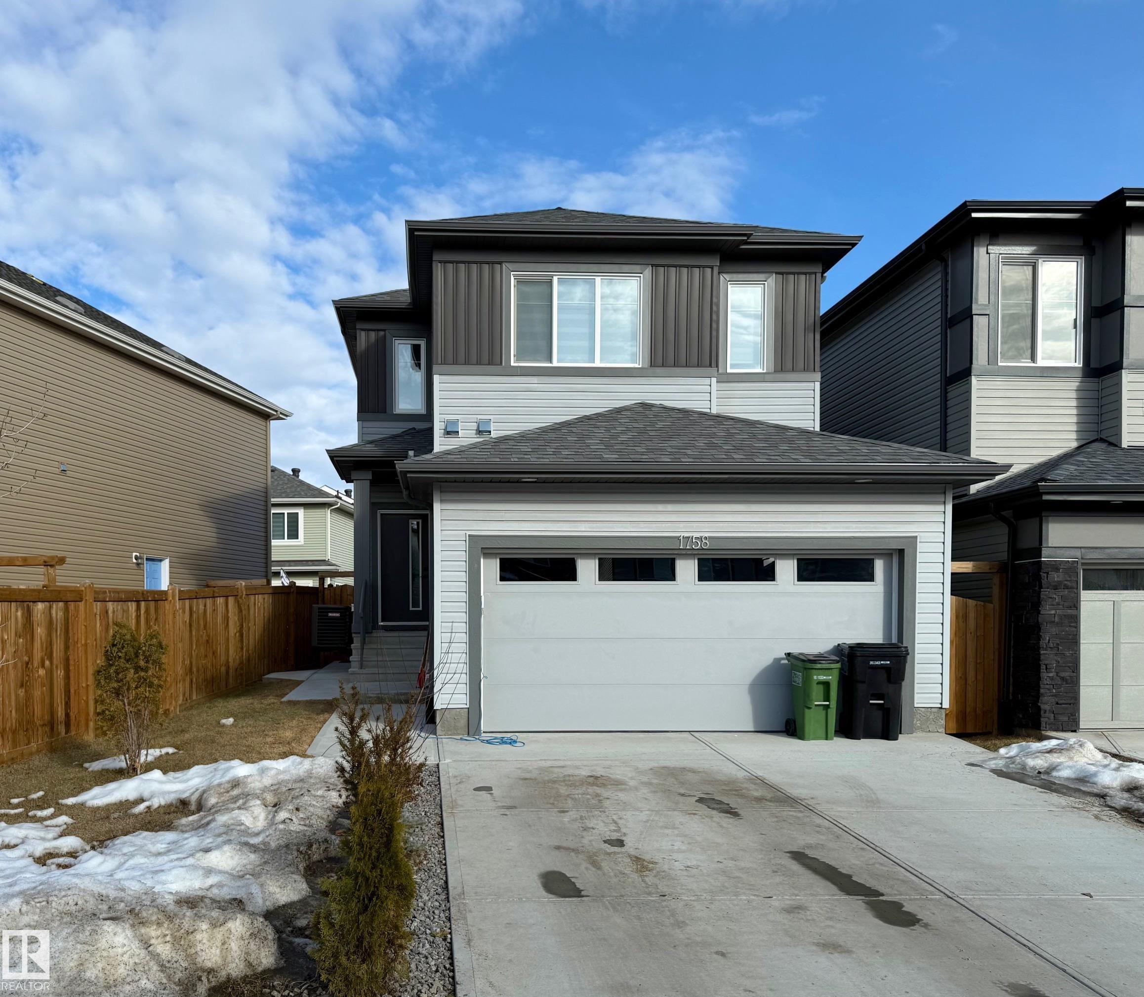 1758 ERKER Way, E4474612, Alberta,