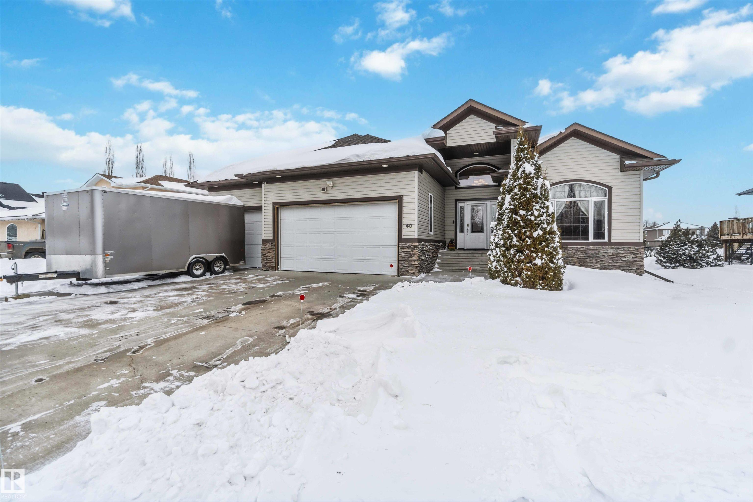40 Landing Trails Drive, E4474615, Alberta,