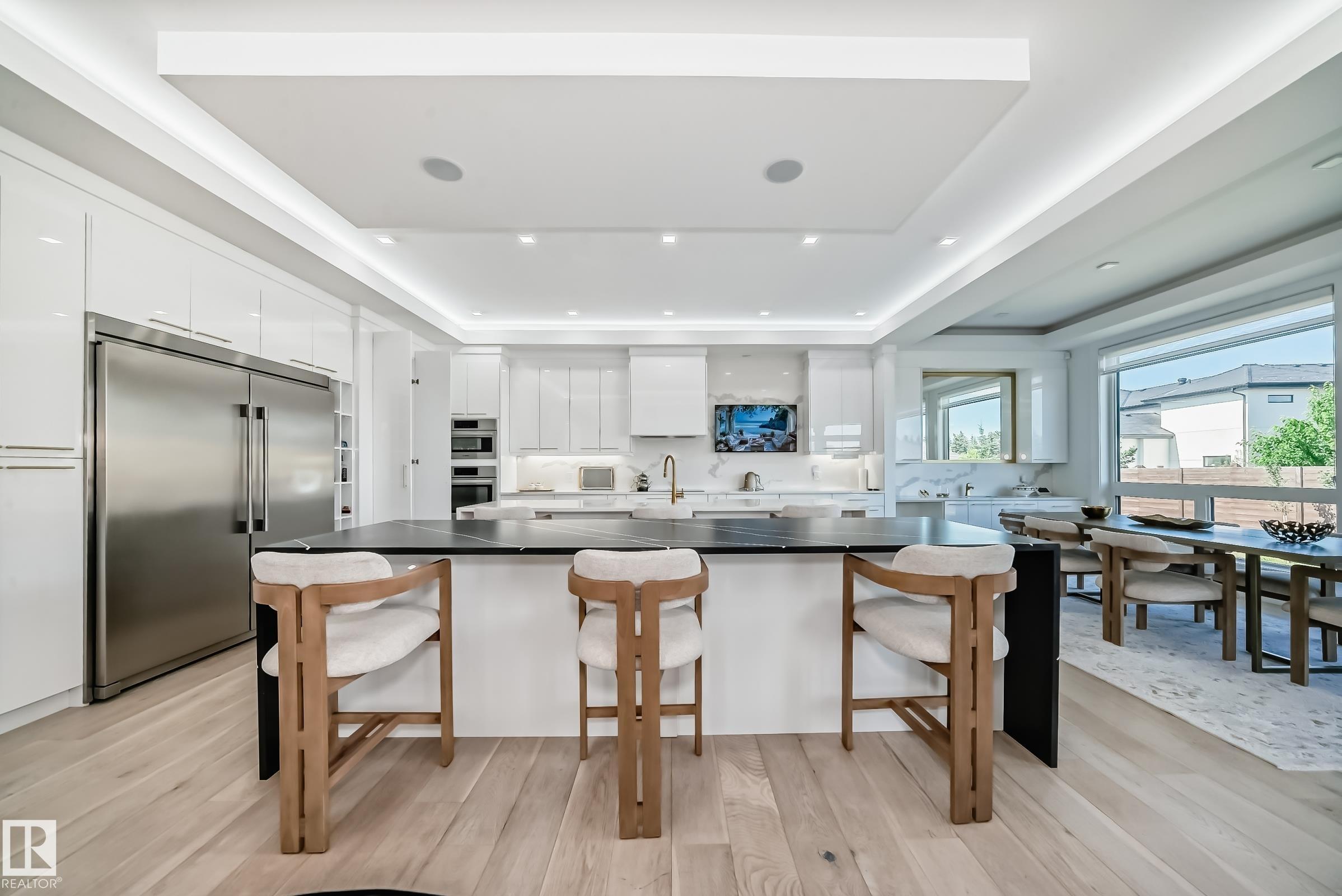 Fifth View of 2747 WHEATON Drive, Windermere, Edmonton, Alberta, T6W 2M5