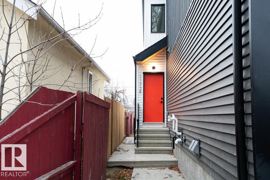 Third View of 11738 91 Street NW, Alberta Avenue, Edmonton, Alberta, T5B 4B3