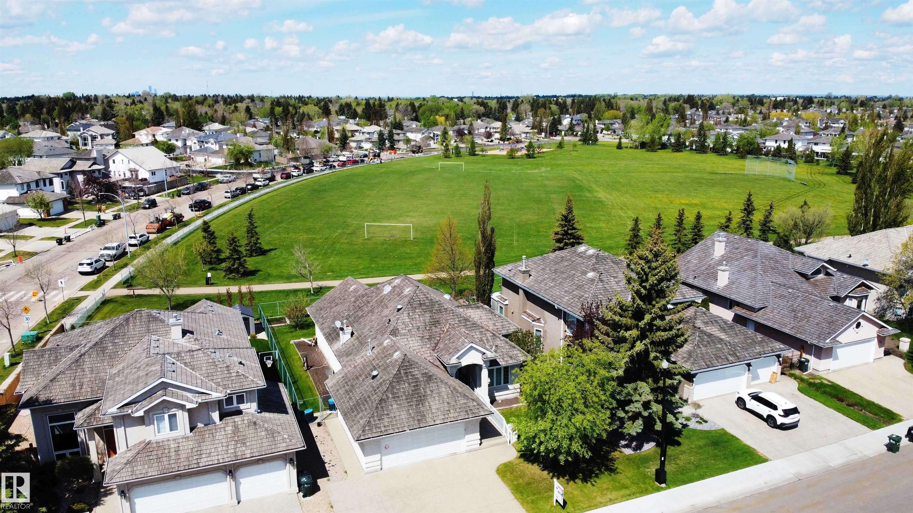 277 NOTTINGHAM Cove, E4475160, Alberta,