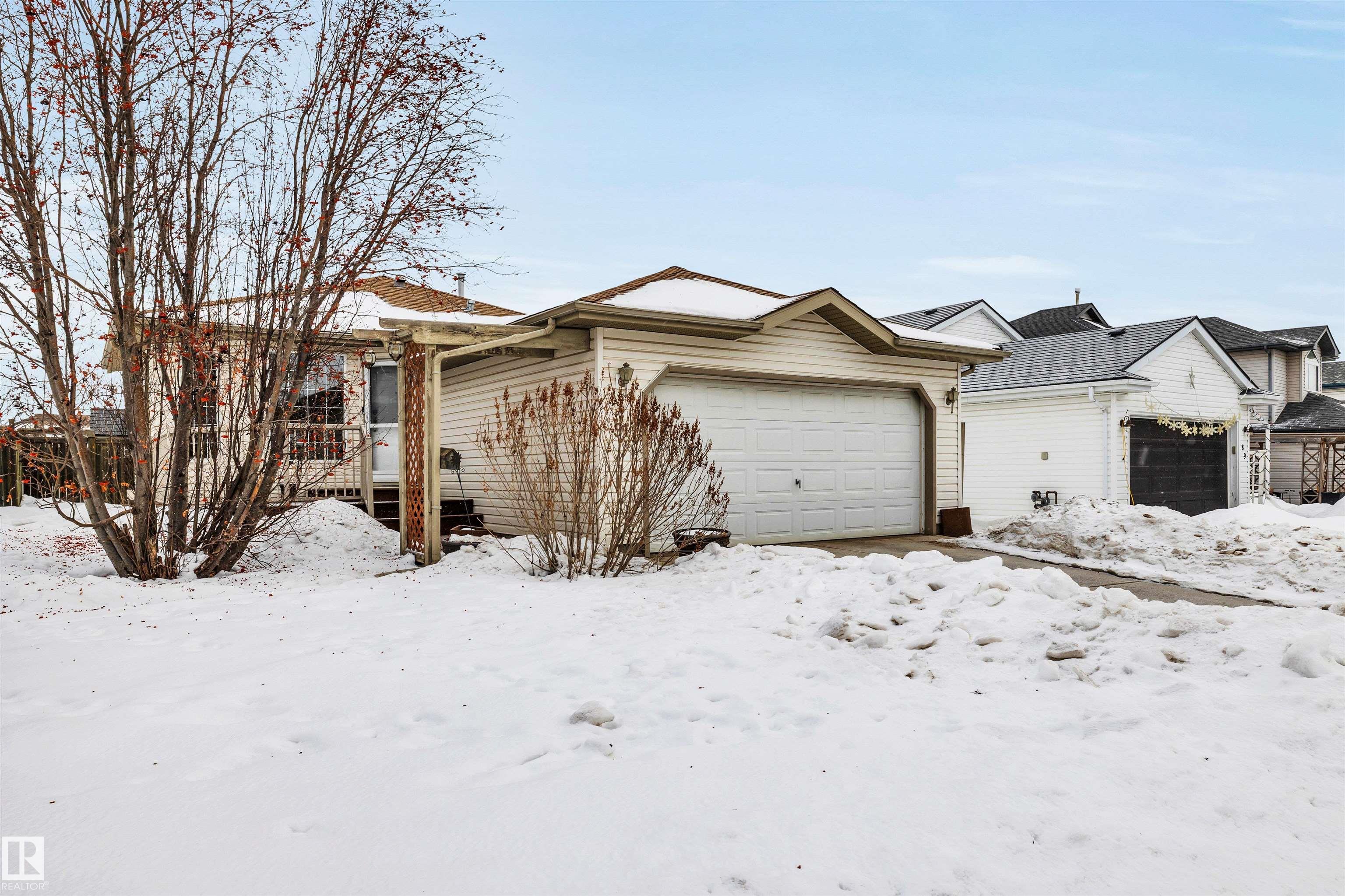 91 HAMILTON Crescent, E4475477, Alberta,