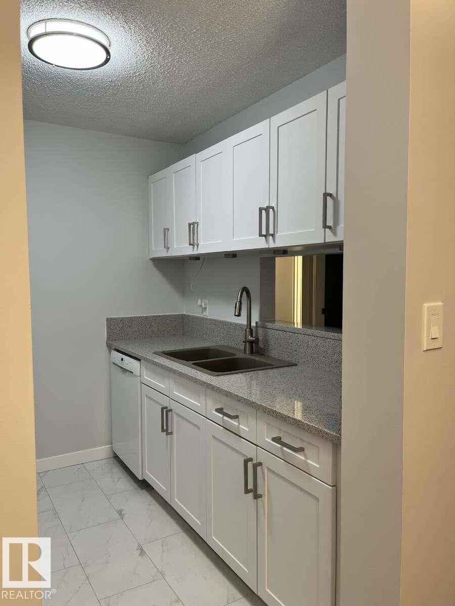 Third View of 462 10520 120 Street, Queen Mary Park, Edmonton, Alberta, T5H 4L9