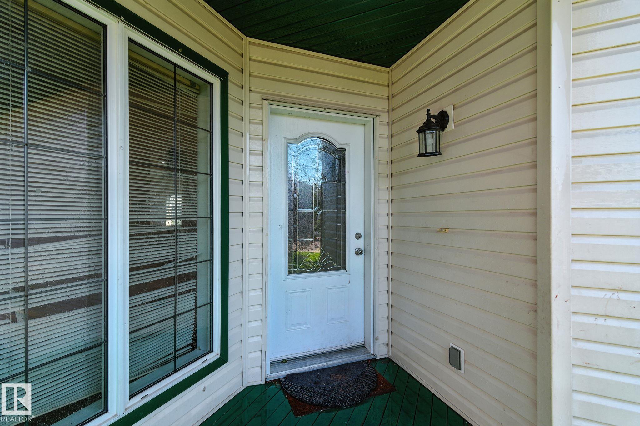 7836 7 Avenue, E4475770, Alberta,