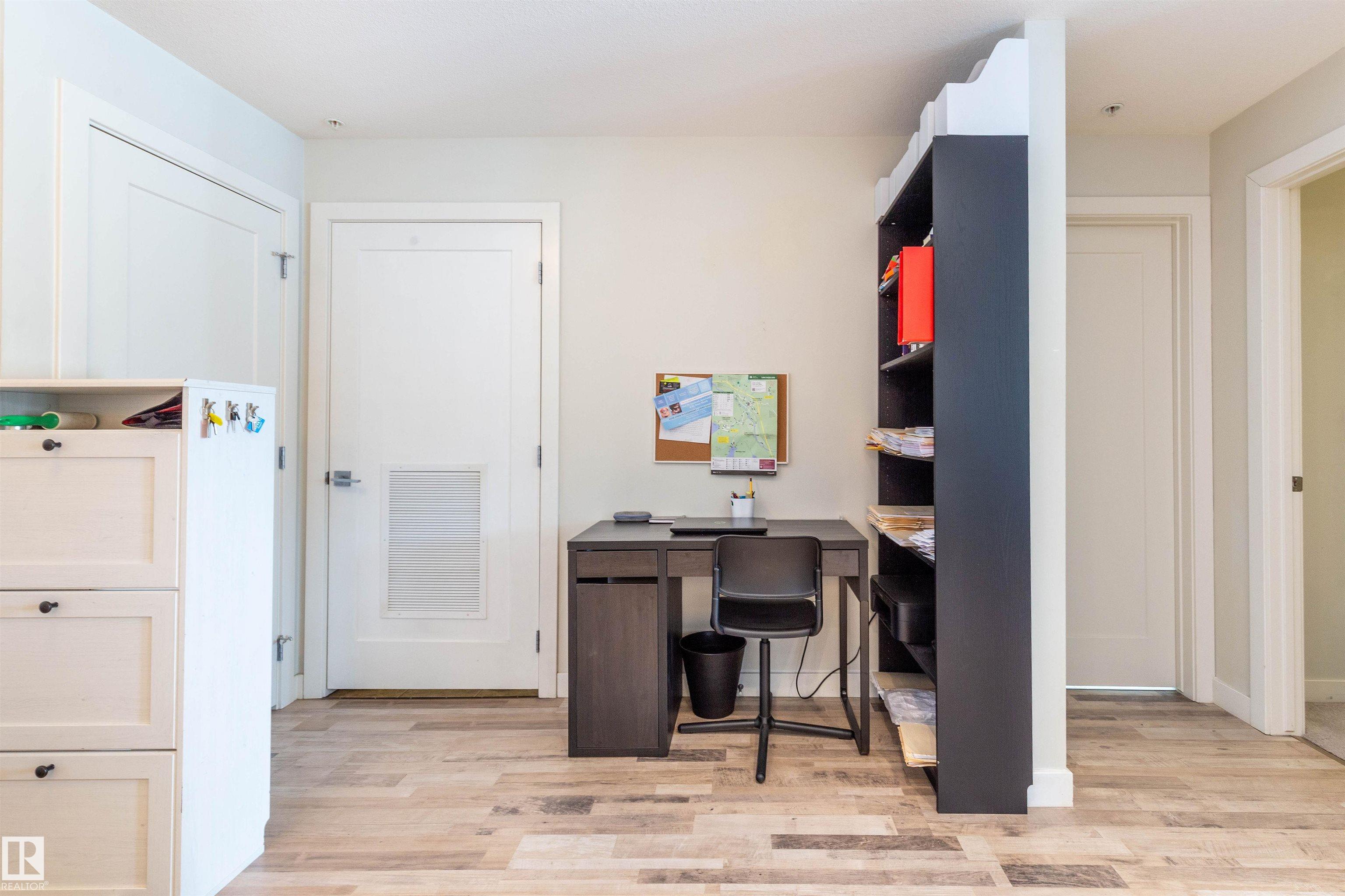 Fourth View of 109 5029 EDGEMONT Boulevard, Edgemont (Edmonton), Edmonton, Alberta, T6M 0S8