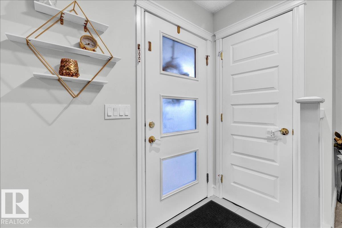 Fifth View of 6489 KING Wynd, Keswick, Edmonton, Alberta, T6W 3Z9