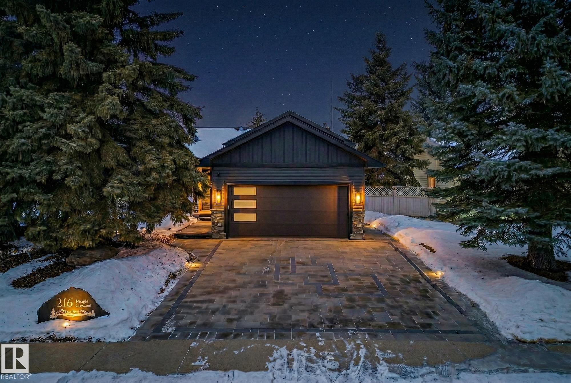 216 HEAGLE Crescent, E4475941, Alberta,