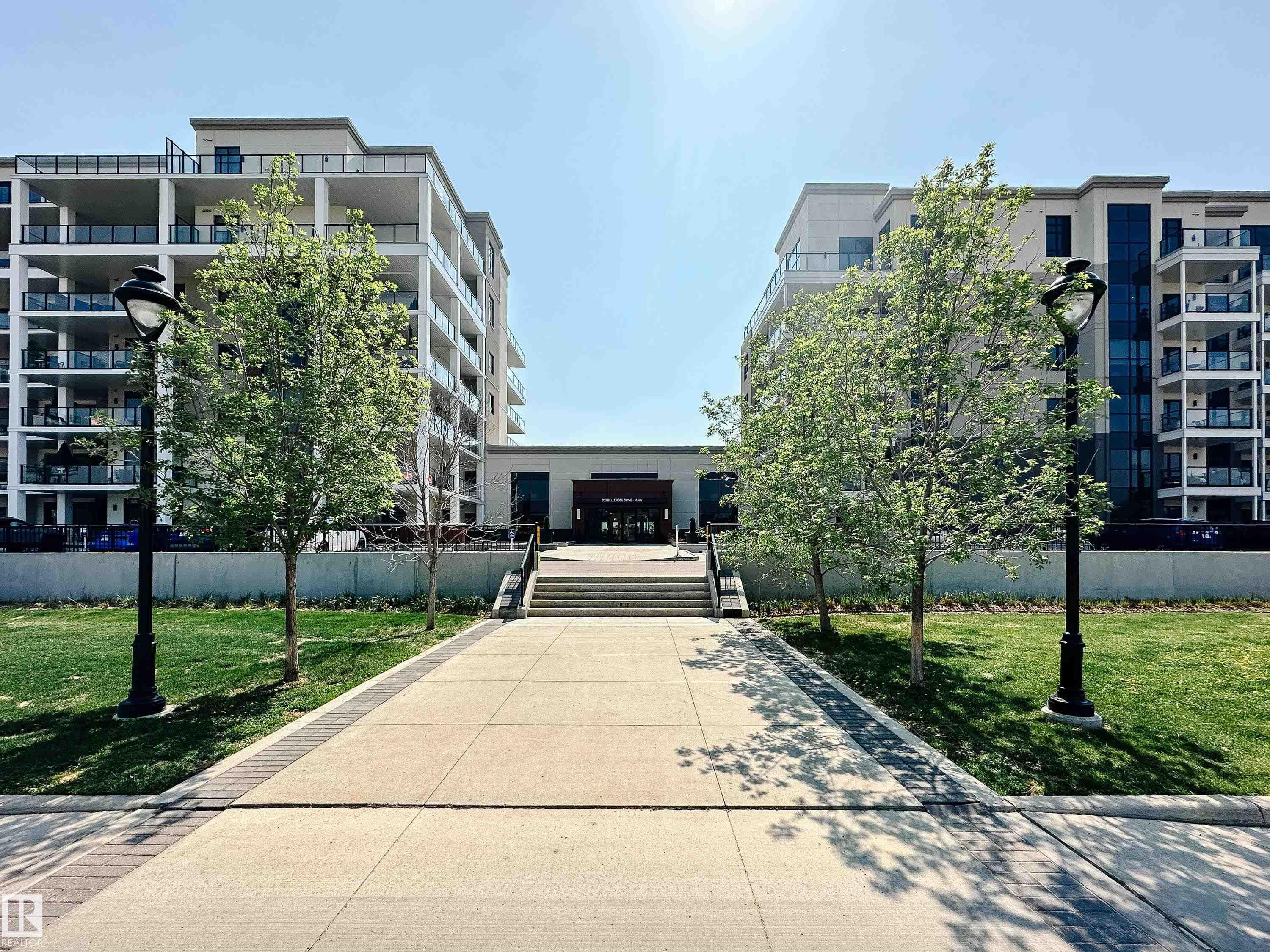 718 200 BELLEROSE Drive, E4476037, Alberta,