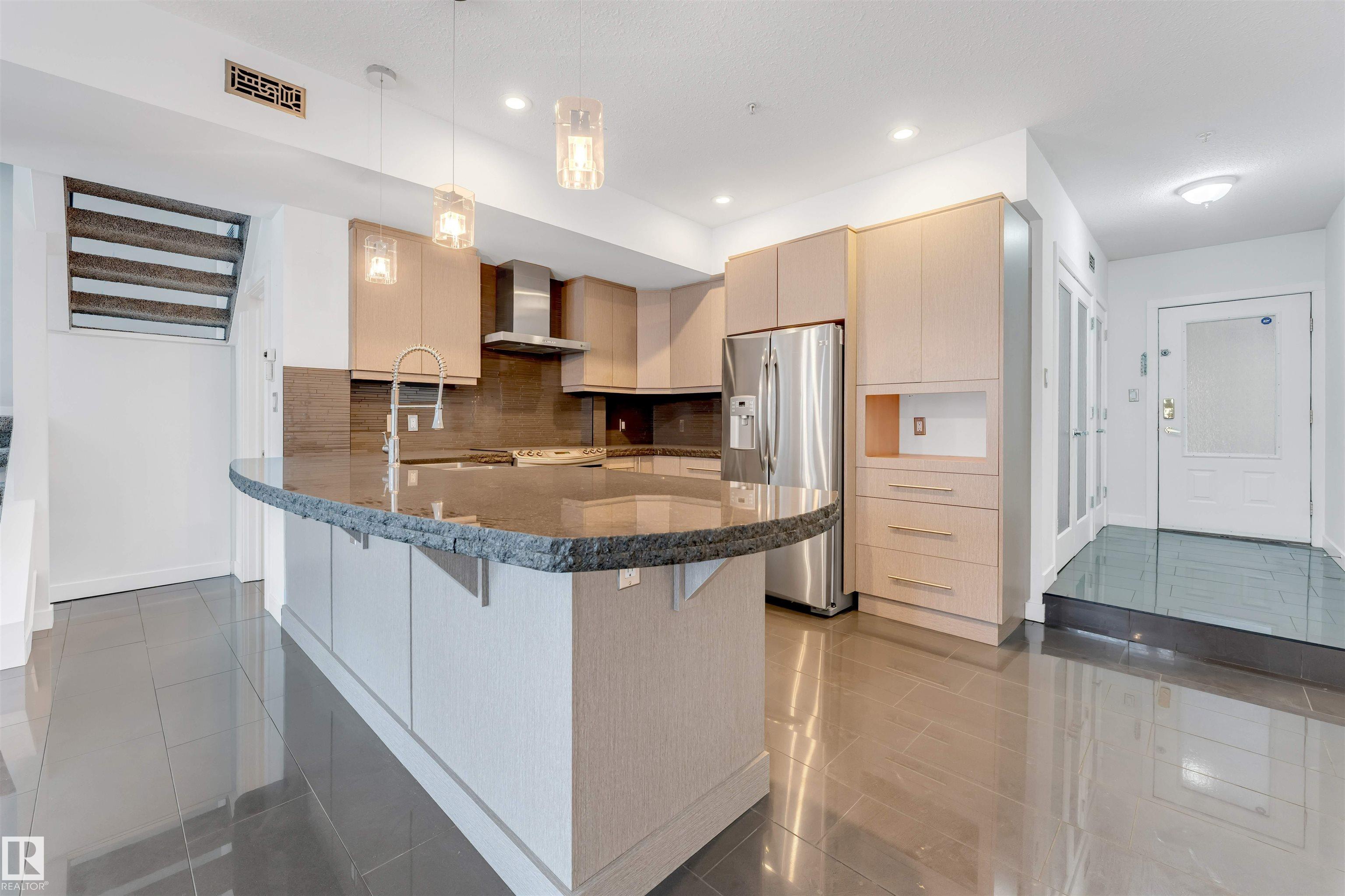 102 10711 83 Avenue, E4476091, Alberta,