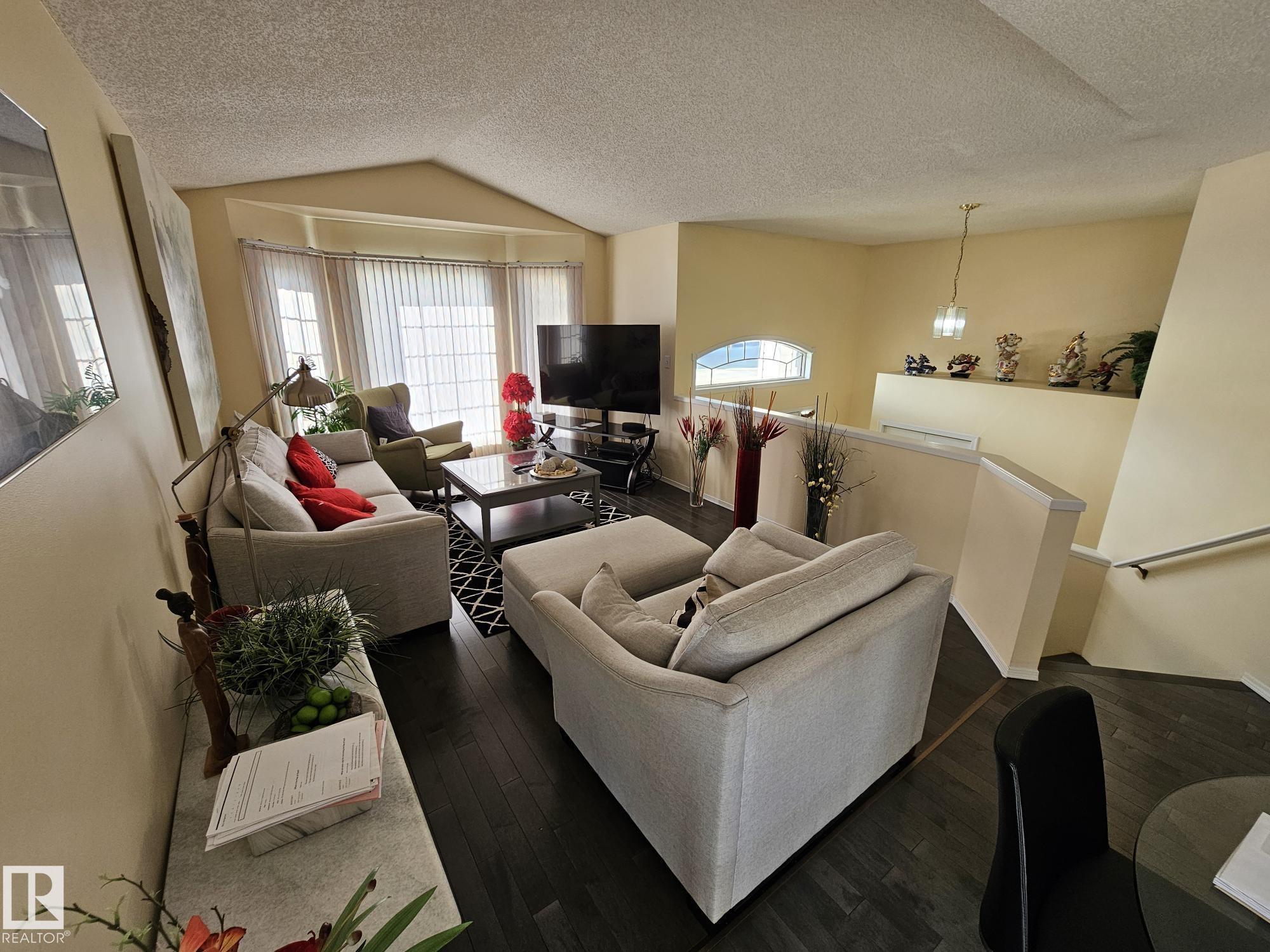 Third View of Boyle Street, Edmonton, Alberta, T5H 4L7