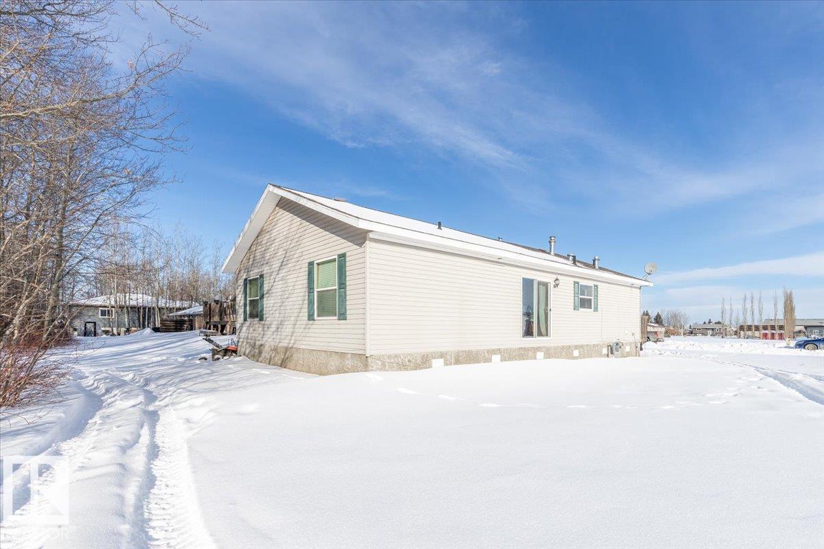 Second View of 4 Woodbend Crescent, Warburg, Warburg, Alberta, T0C 2T0