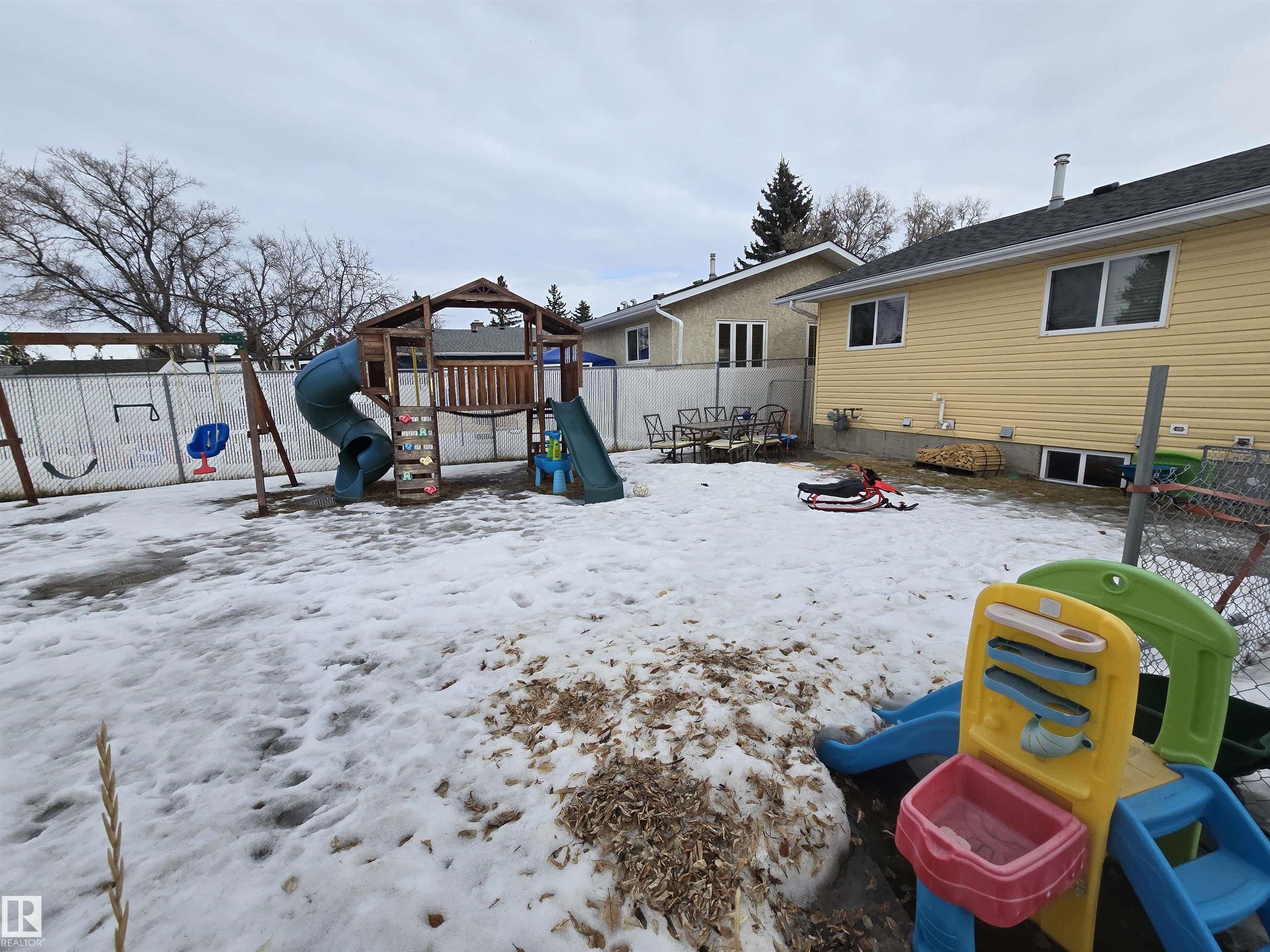 Fourth View of 22 SOUTH PARK Drive, South Park, Leduc, Alberta, T9E 4W9