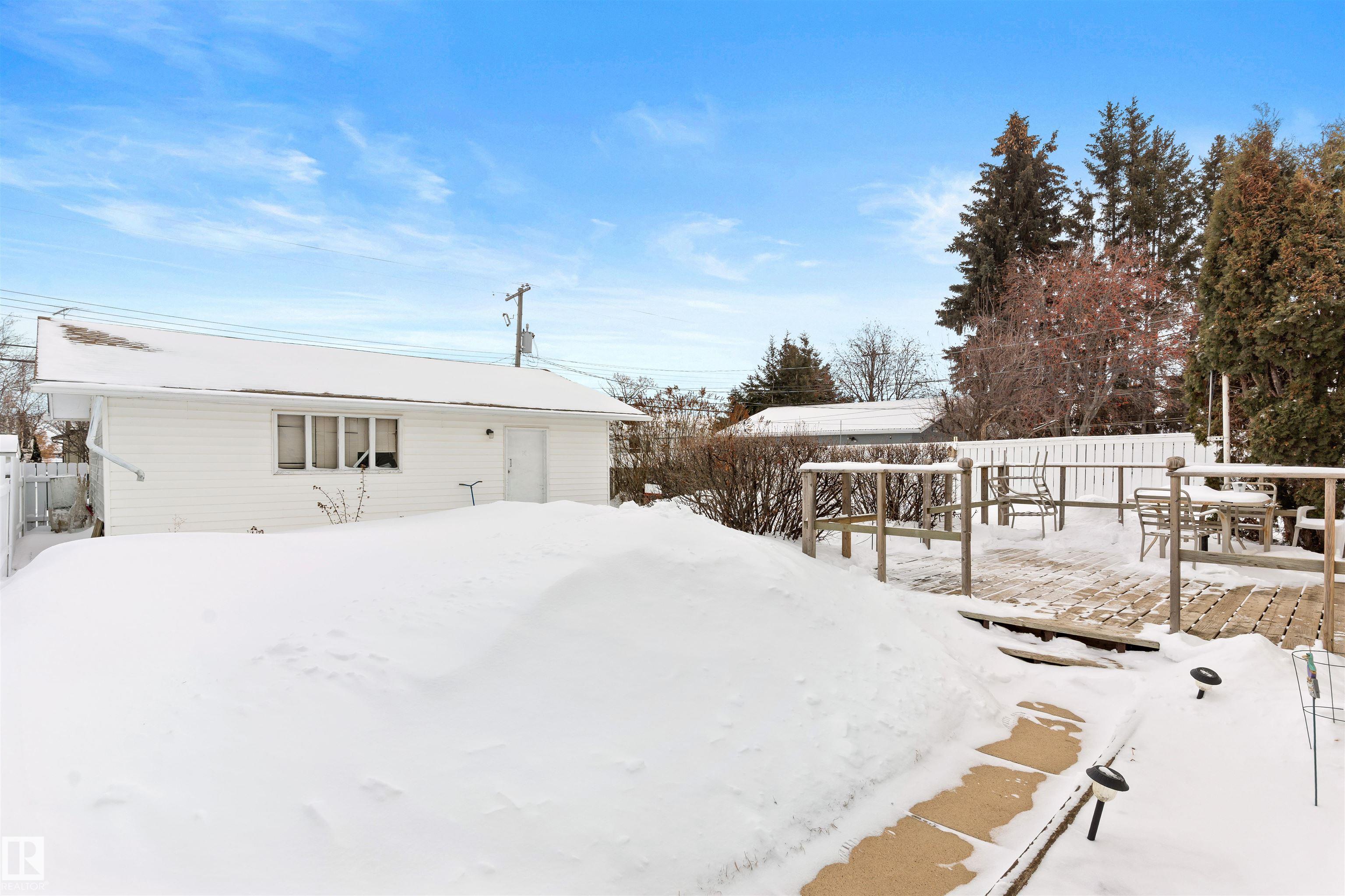 Fourth View of 4321 48A Street, Vegreville, Vegreville, Alberta, T9C 1B2