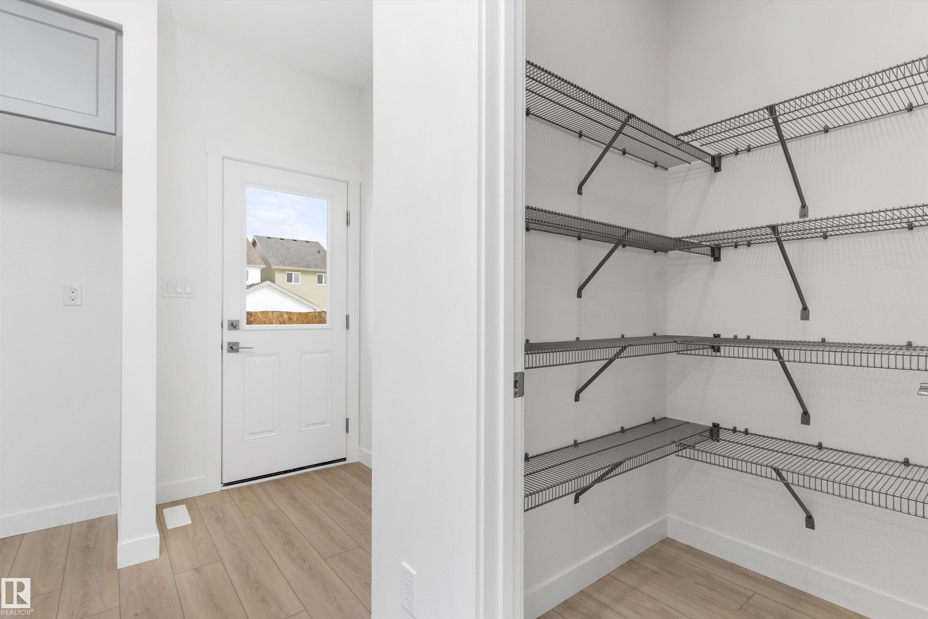 Fourth View of 18816 28 Avenue, The Uplands, Edmonton, Alberta, T6M 3J1