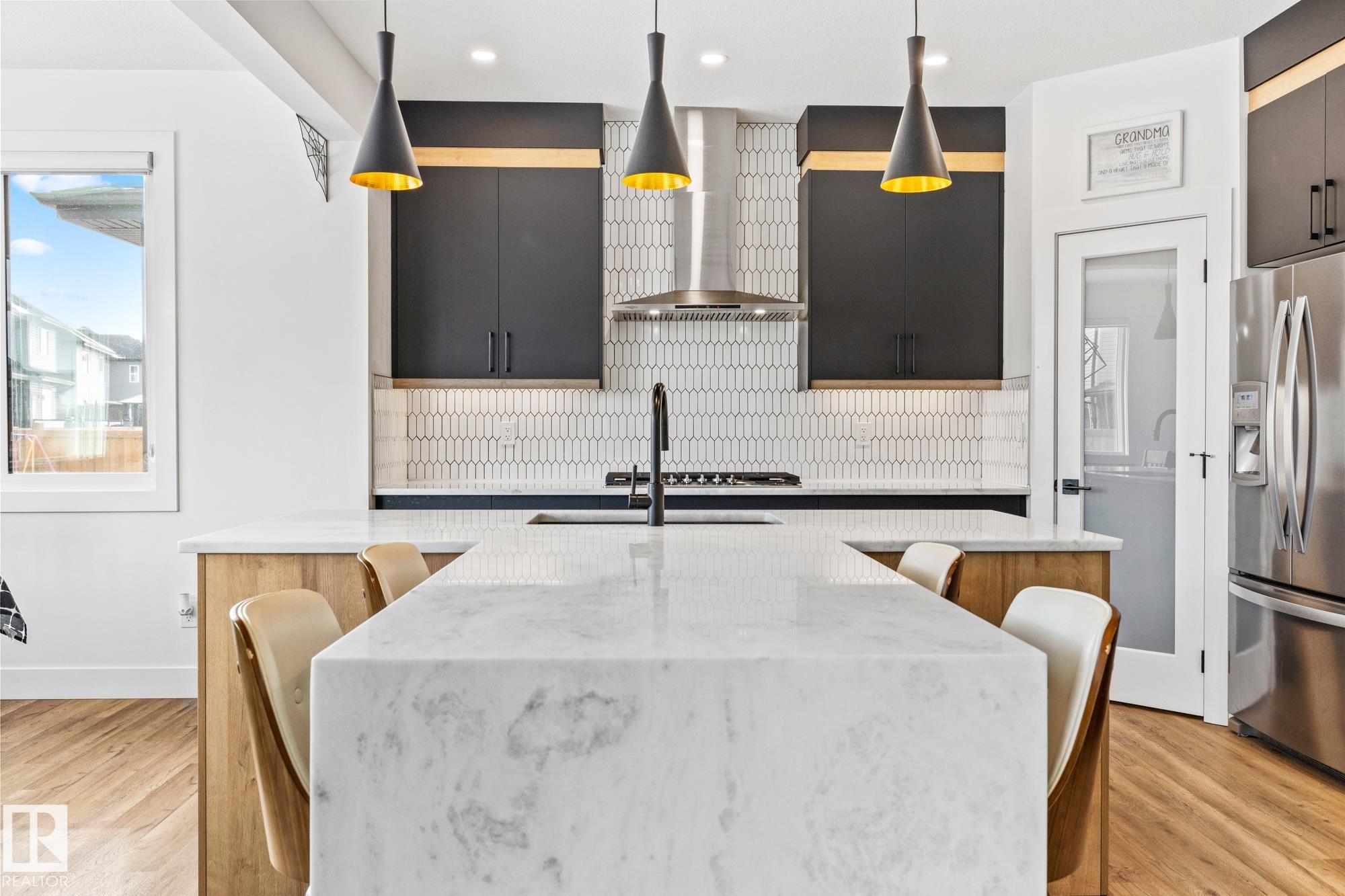 3109 PELERIN Crescent, E4476584, Alberta,