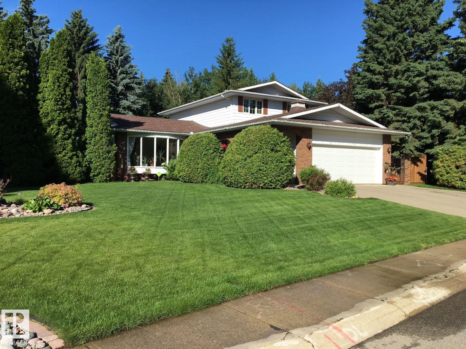 206 WOLF WILLOW Crescent, E4476629, Alberta,