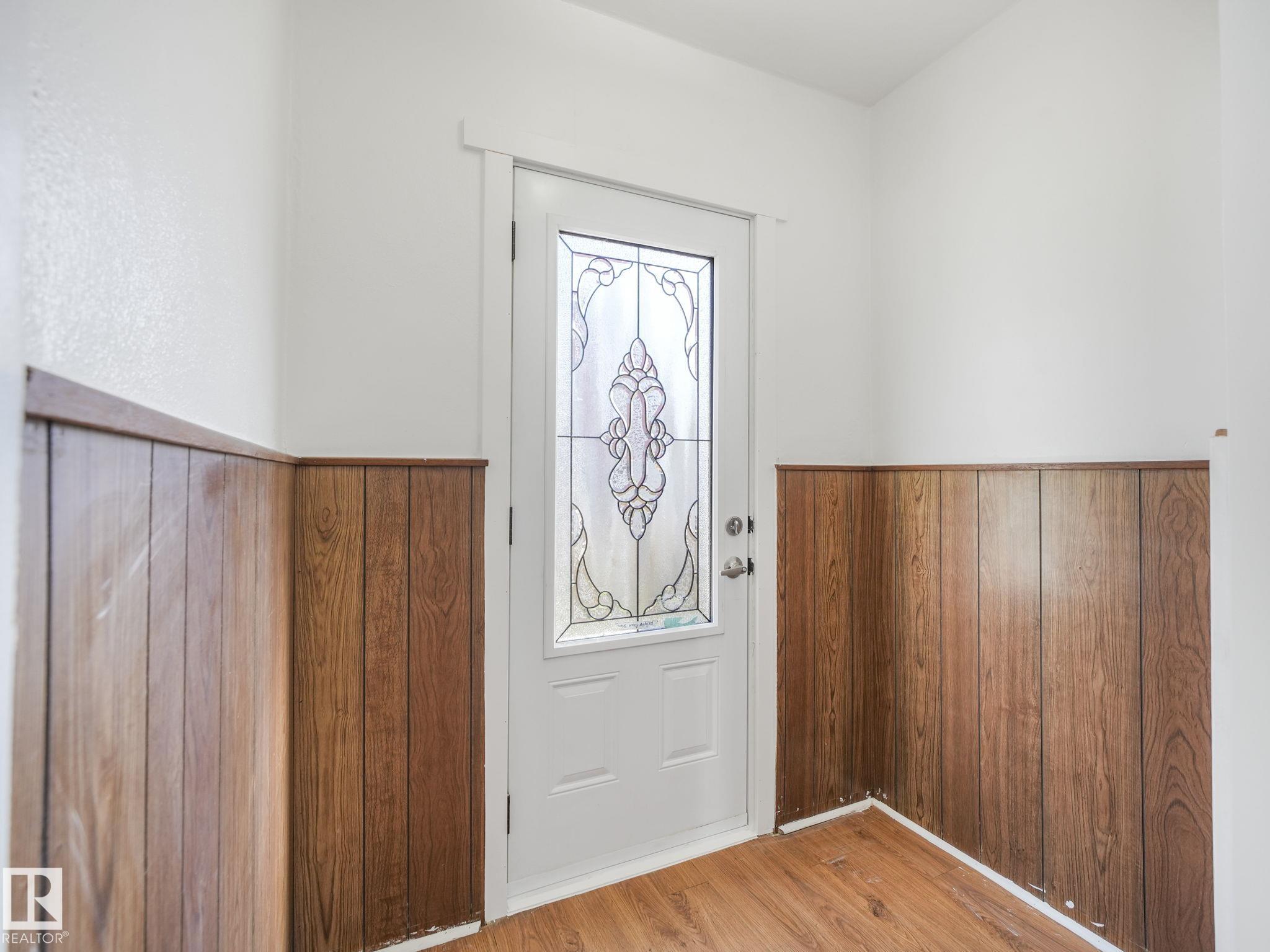 Fifth View of 9638 106 Avenue, Mccauley, Edmonton, Alberta, T5H 0N4