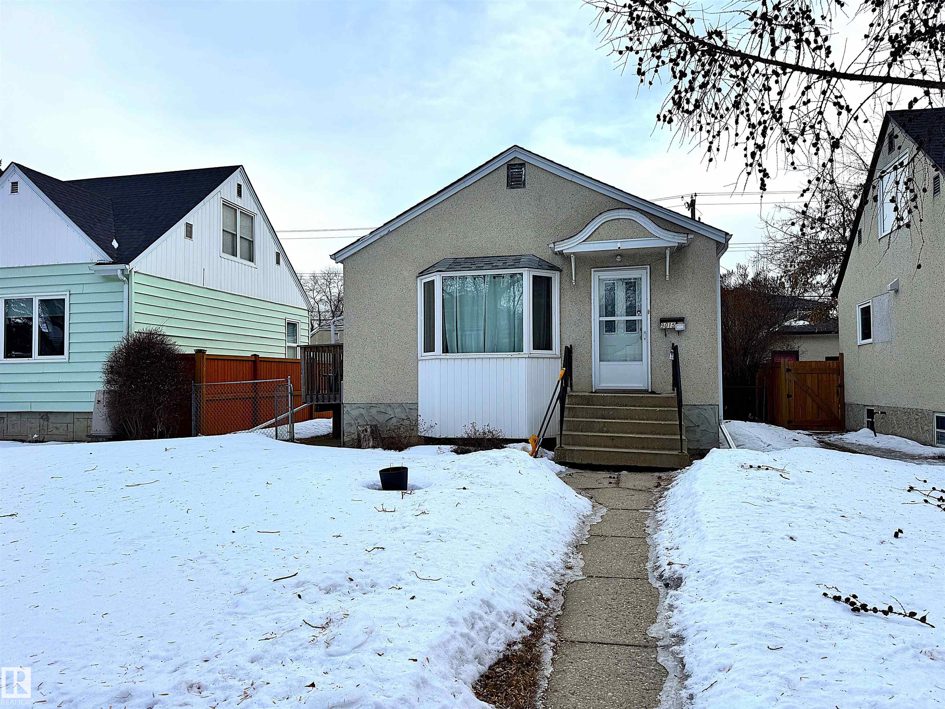 9015 91 Street, E4476723, Alberta,