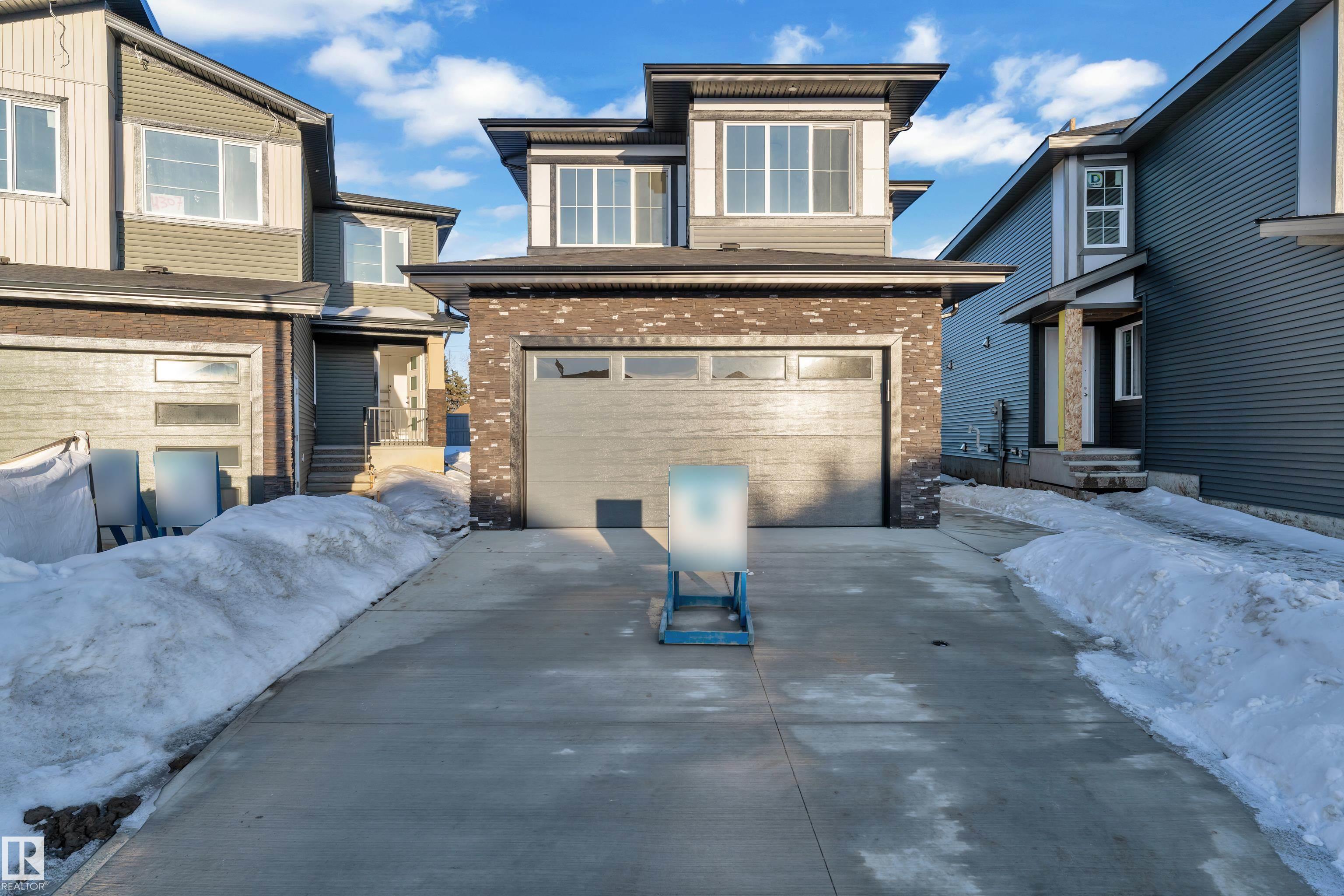 4305 35 Street, E4476758, Alberta,