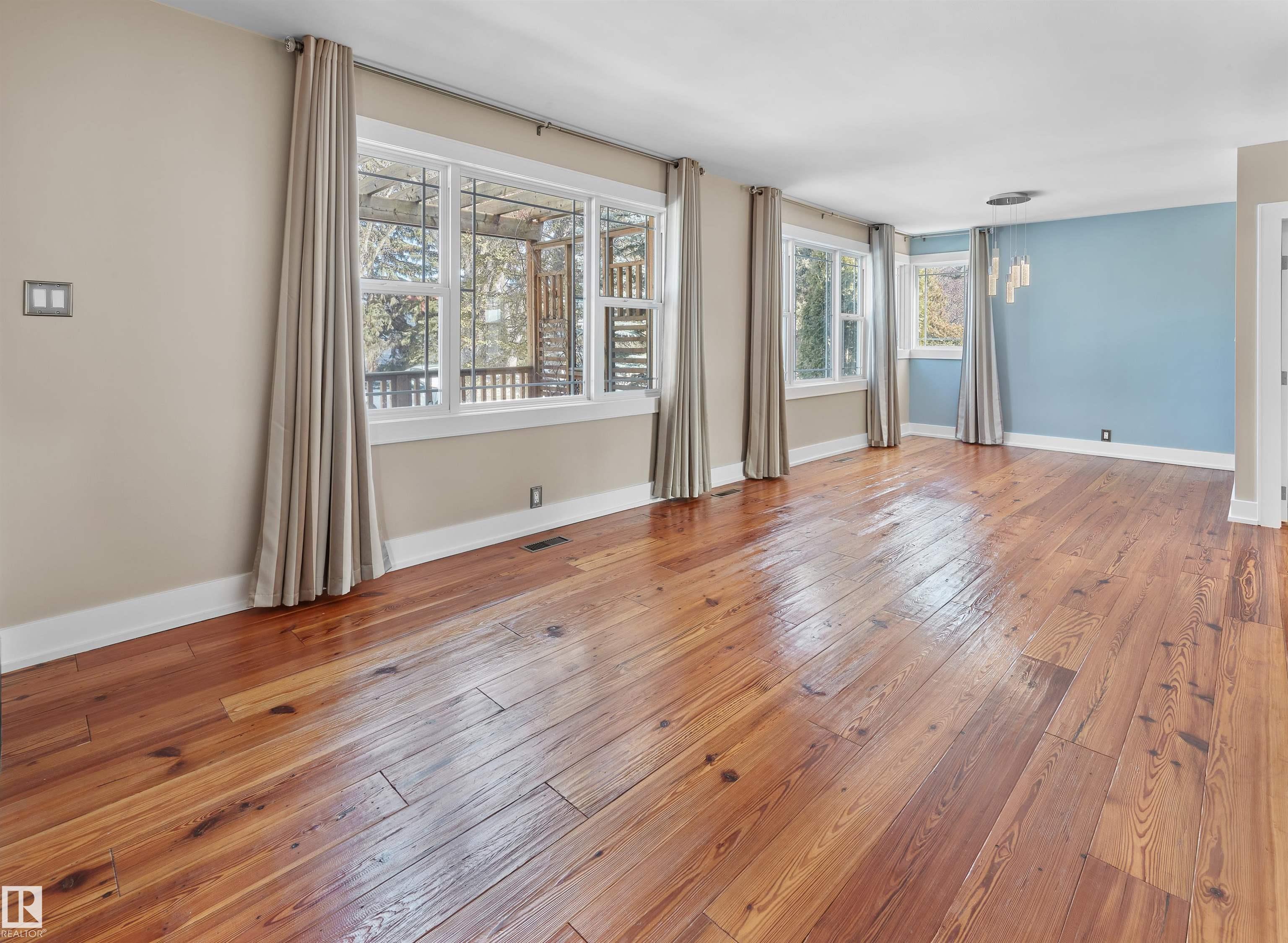 Fourth View of 11135 62 Avenue, Parkallen (Edmonton), Edmonton, Alberta, T6H 1N3