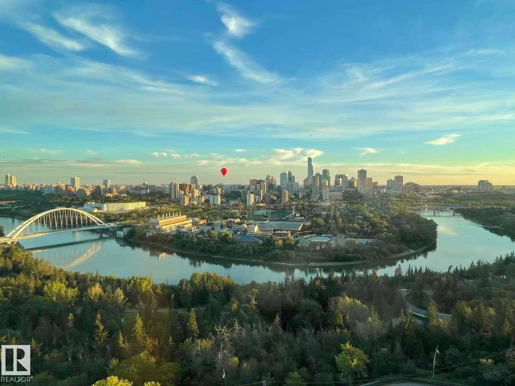 Fifth View of 1803 10149 SASKATCHEWAN Drive, Strathcona, Edmonton, Alberta, T6E 6B6