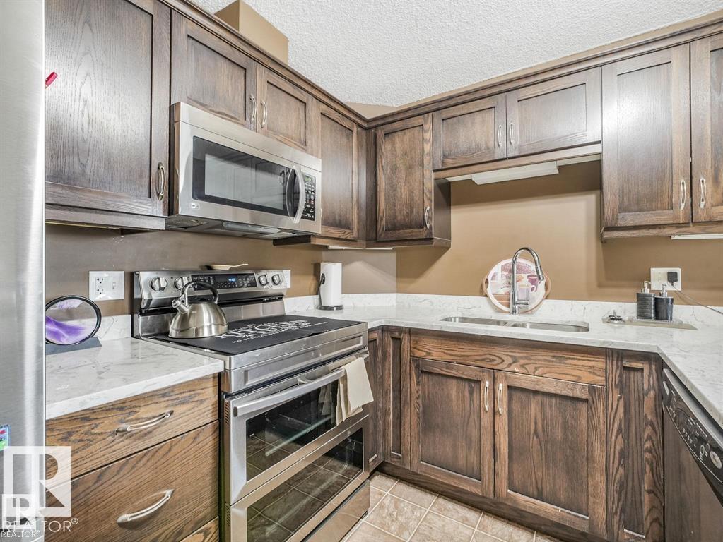 435 1520 HAMMOND Gate, E4477133, Alberta,