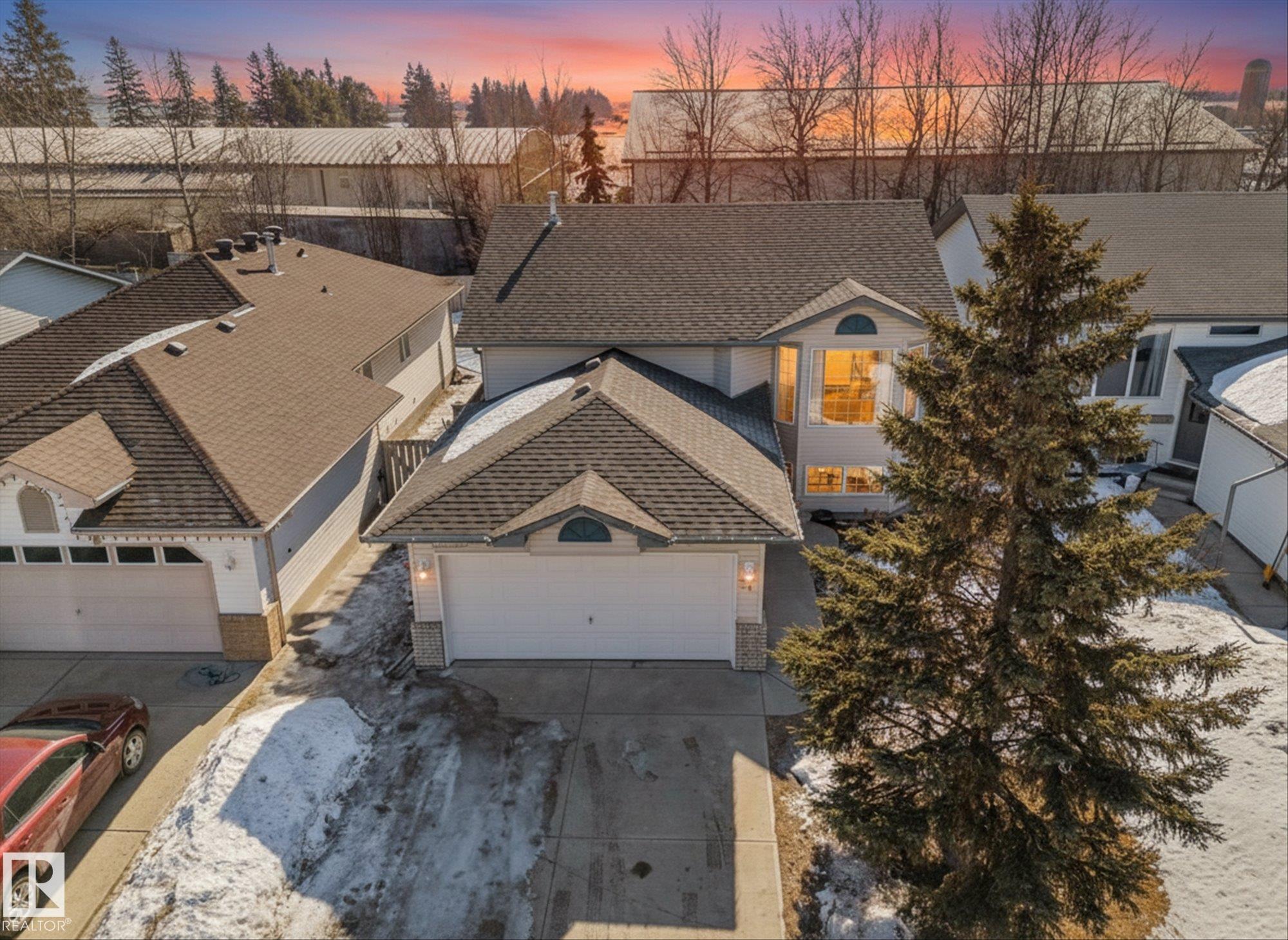 34 La Costa Fairway Close, E4477161, Alberta,