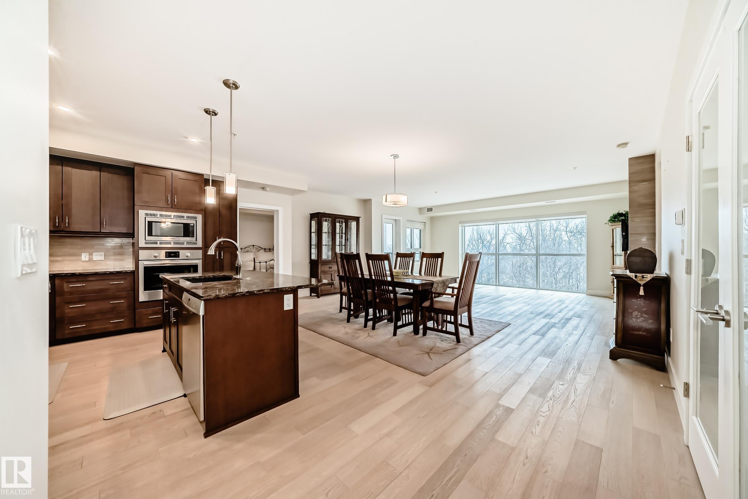 515 200 BELLEROSE Drive, E4477191, Alberta,