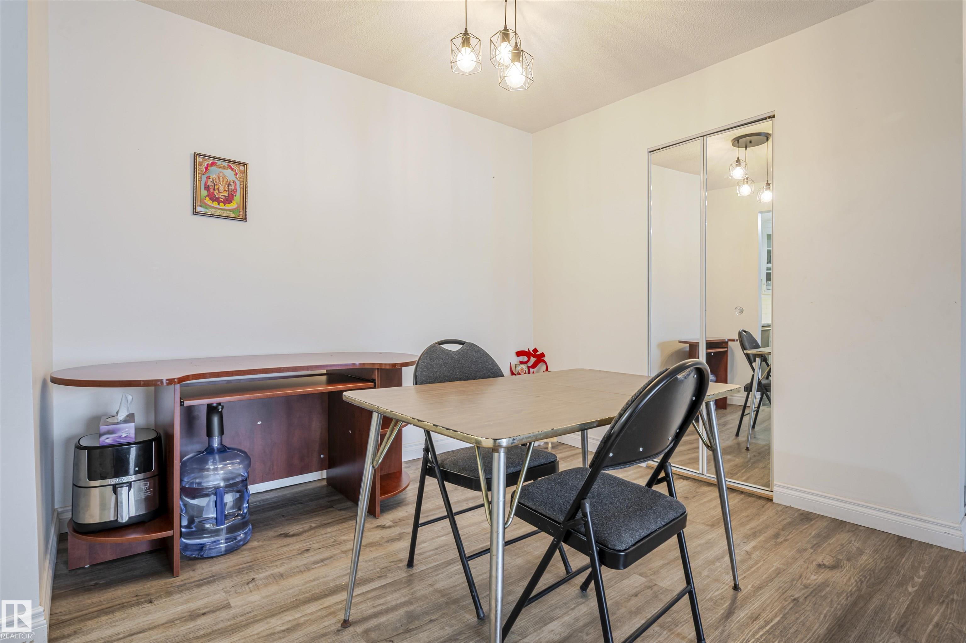 Fifth View of 104 316 Woodbridge Way, Woodbridge Farms, Sherwood Park, Alberta, T8A 4G3