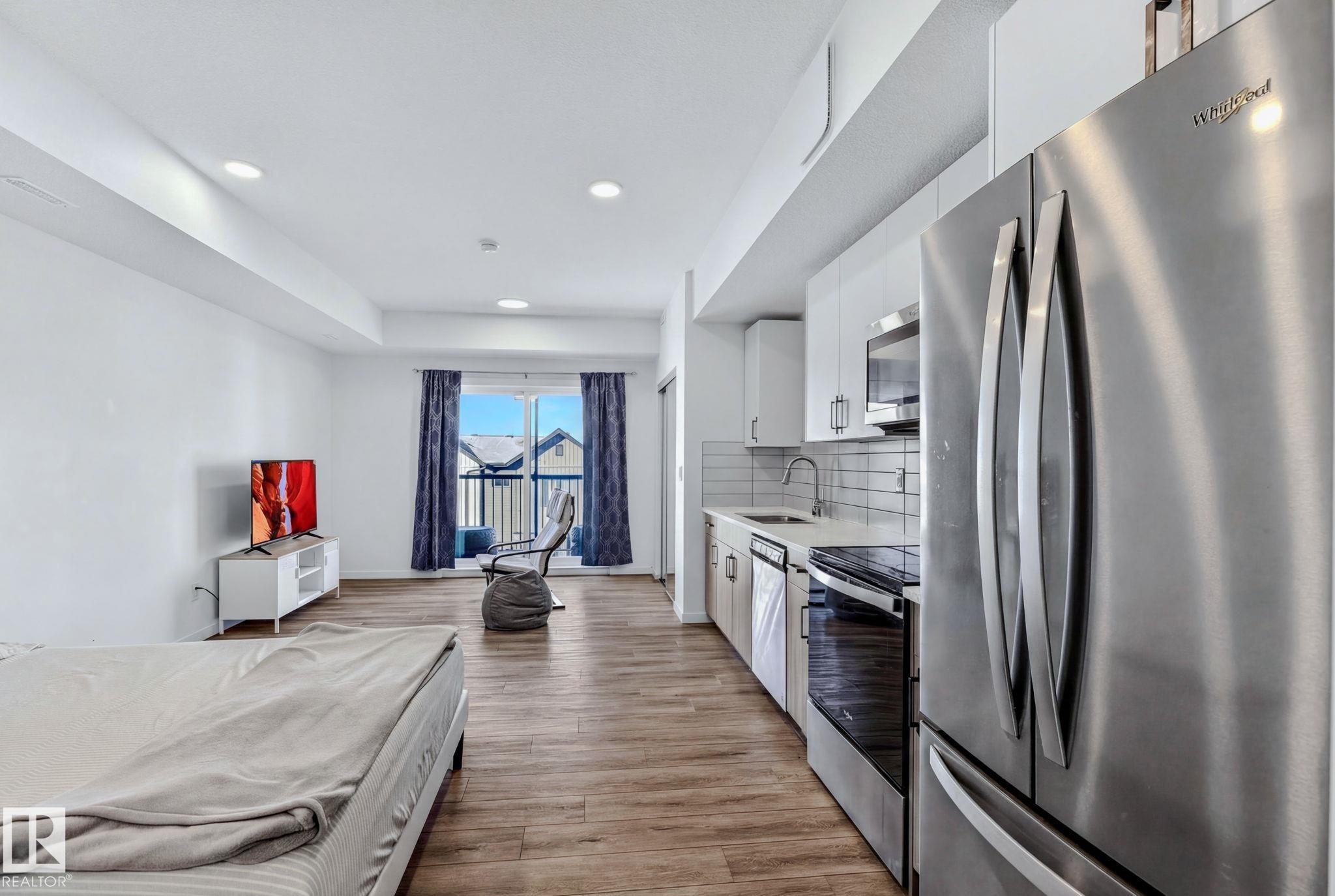 Second View of 301 864 SECORD Boulevard, Secord, Edmonton, Alberta, T5T 7R9