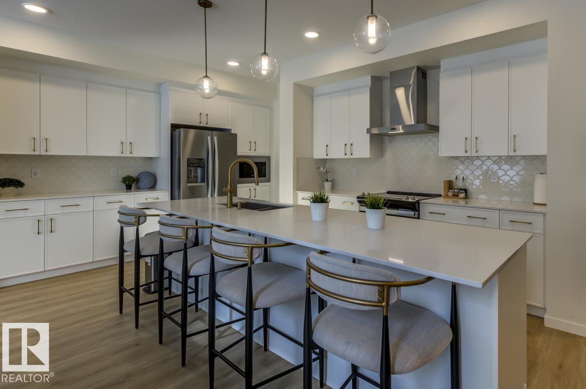 87 ELSINORE Place, E4477727, Alberta,