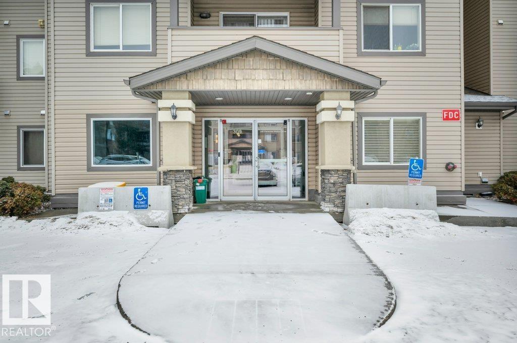 Third View of 103 309 CLAREVIEW STATION Drive, Clareview Town Centre, Edmonton, Alberta, T5Y 0C5