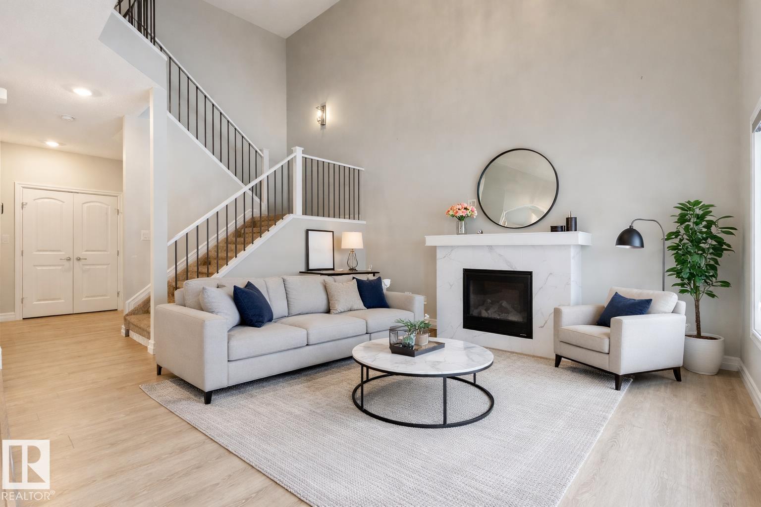 Fifth View of 1424 29 Street, Laurel, Edmonton, Alberta, T6T 1A8