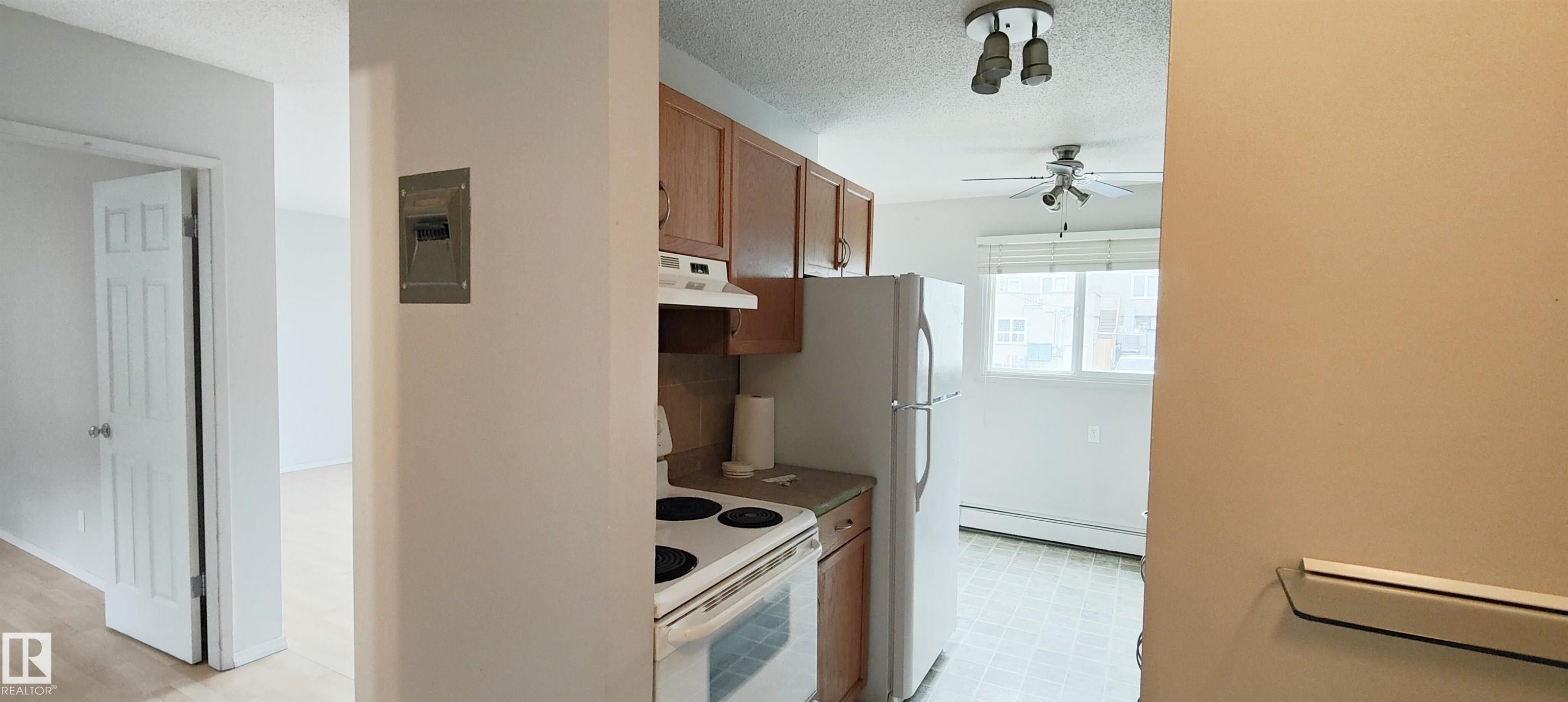 Fourth View of 207 10815 83 Avenue, Garneau, Edmonton, Alberta, T6E 2E6