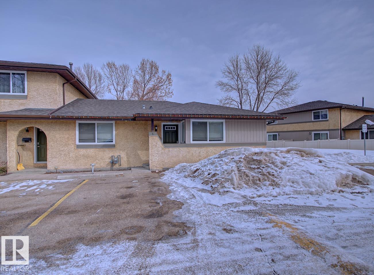 5 8930 99 Avenue, E4477830, Alberta,