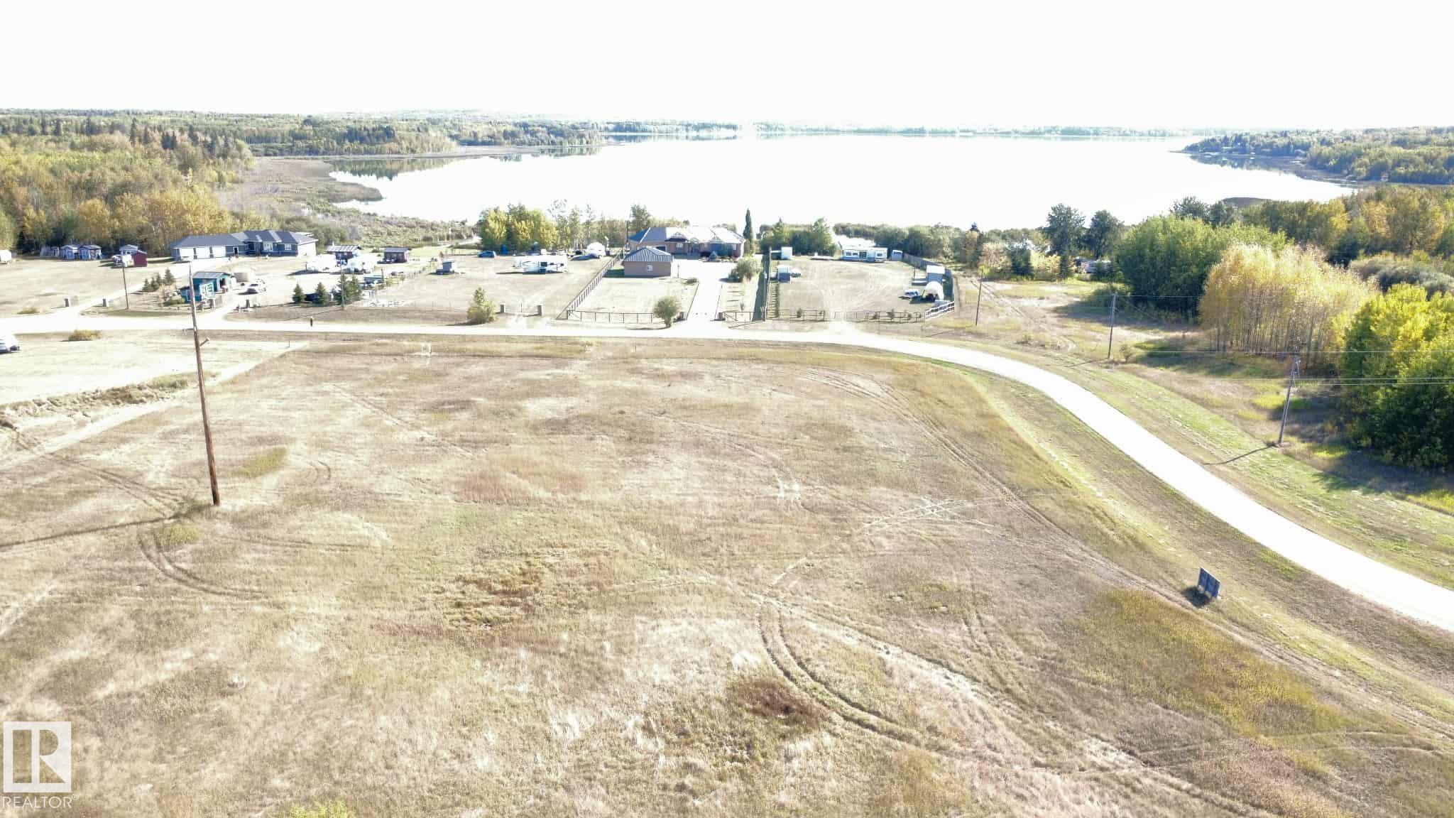 Third View of 9 Bechthold Bay 104, 191054 twp 852, None, Rural Athabasca County, Alberta, T0A 0M0