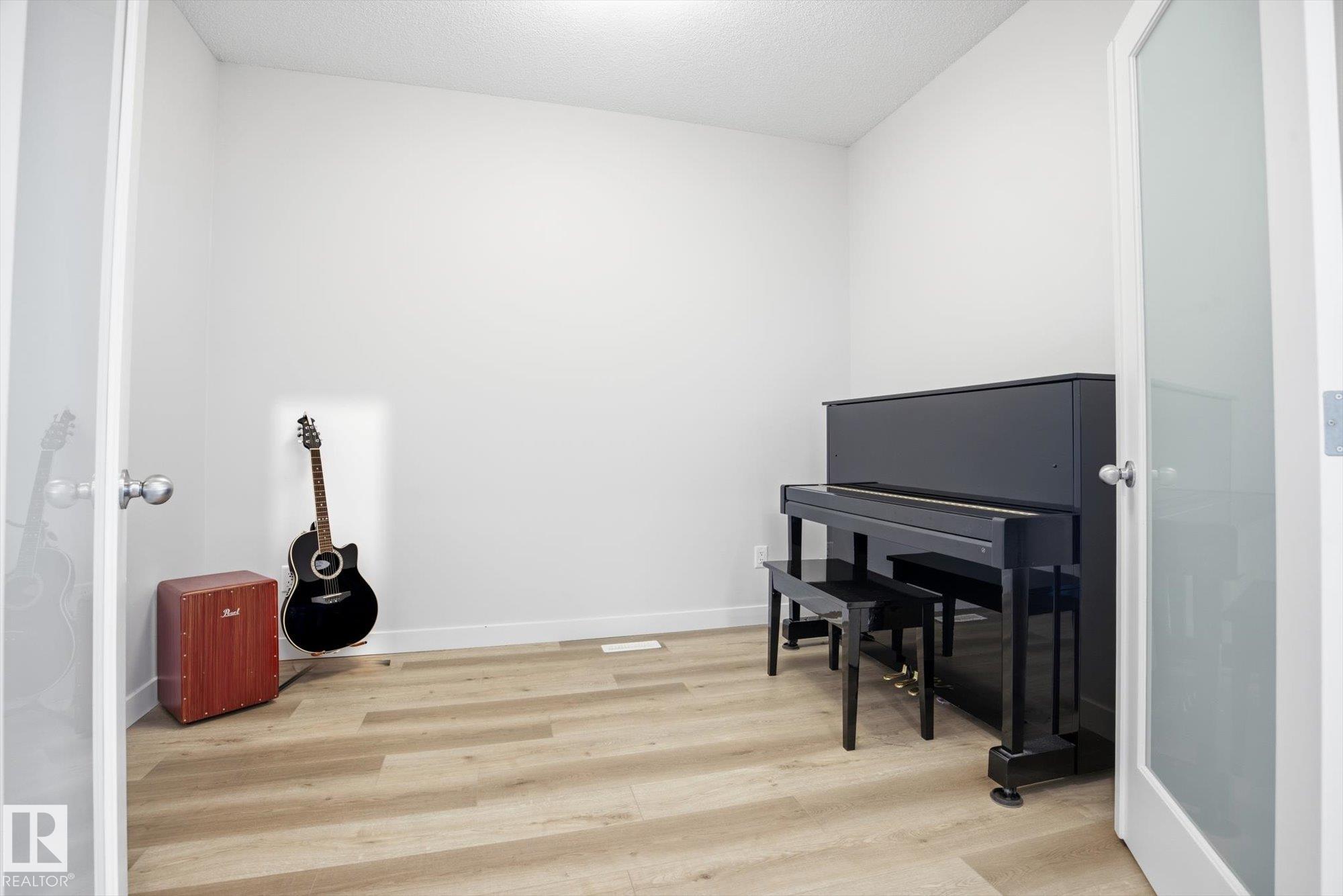 Fifth View of 66 SEDUM Way, Summerwood, Sherwood Park, Alberta, T8H 2X7