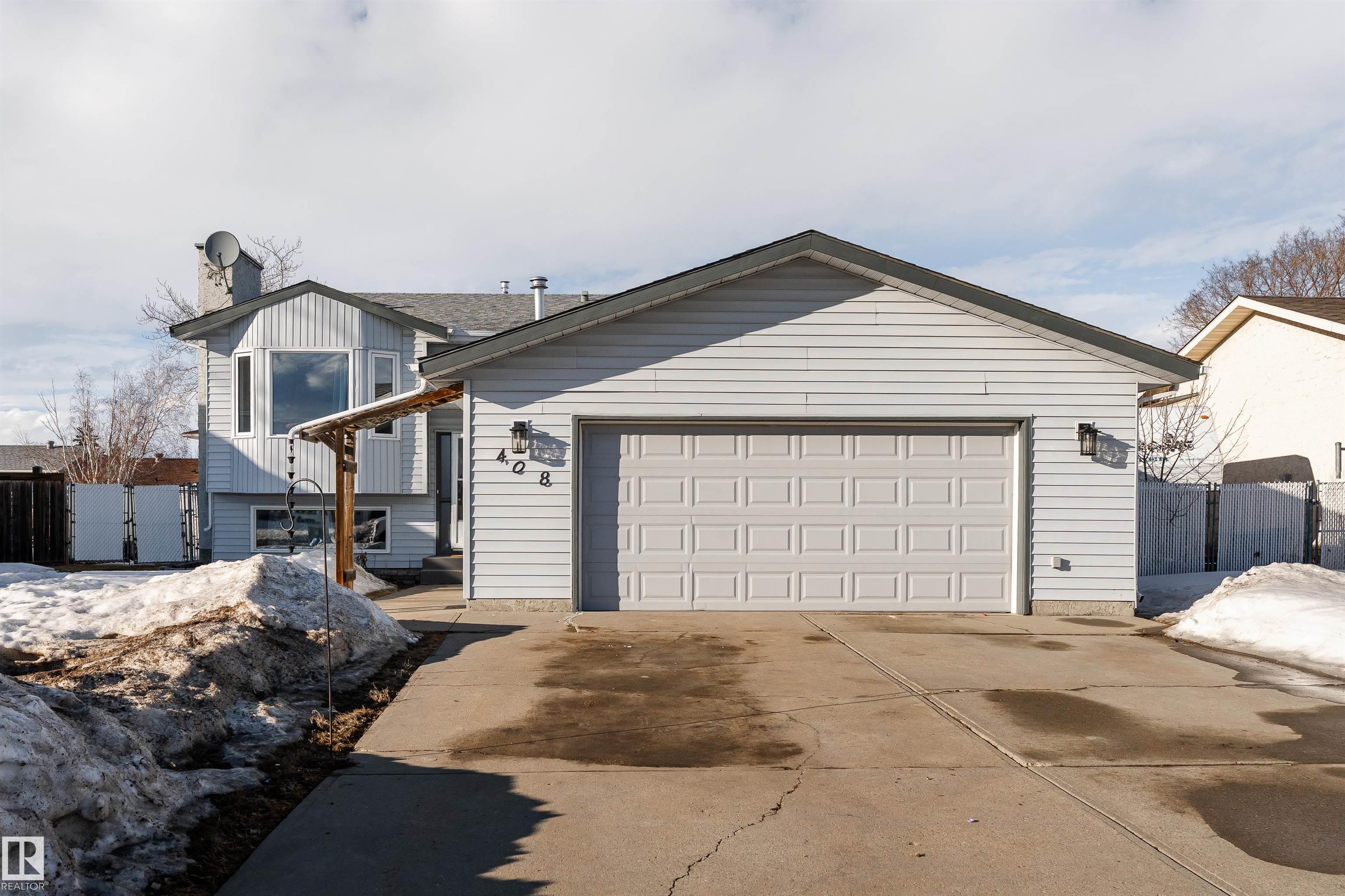 408 GRANDIN Drive, E4478139, Alberta,