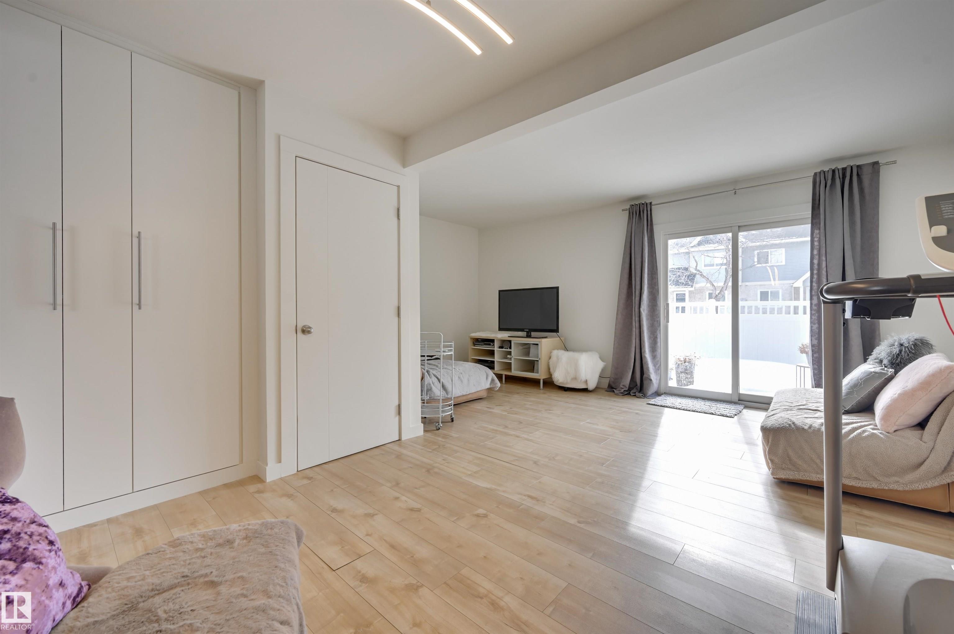 Fourth View of 31 9619 180 Street, La Perle, Edmonton, Alberta, T5T 4L9