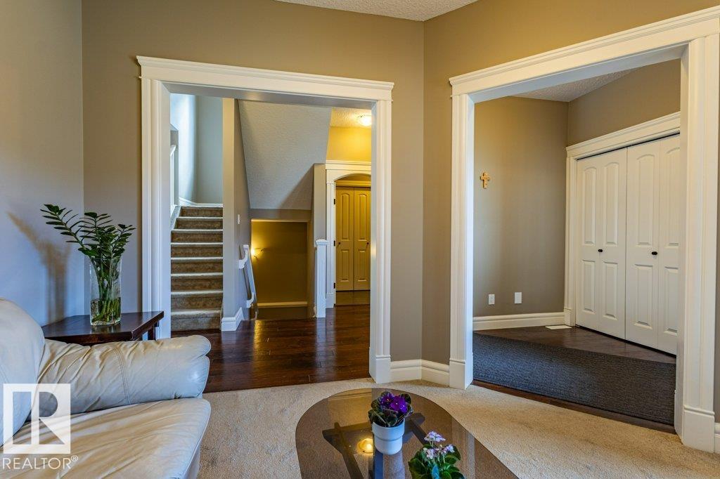 Fourth View of 11408 15 Avenue SW, Rutherford (Edmonton), Edmonton, Alberta, T6W 0Z8