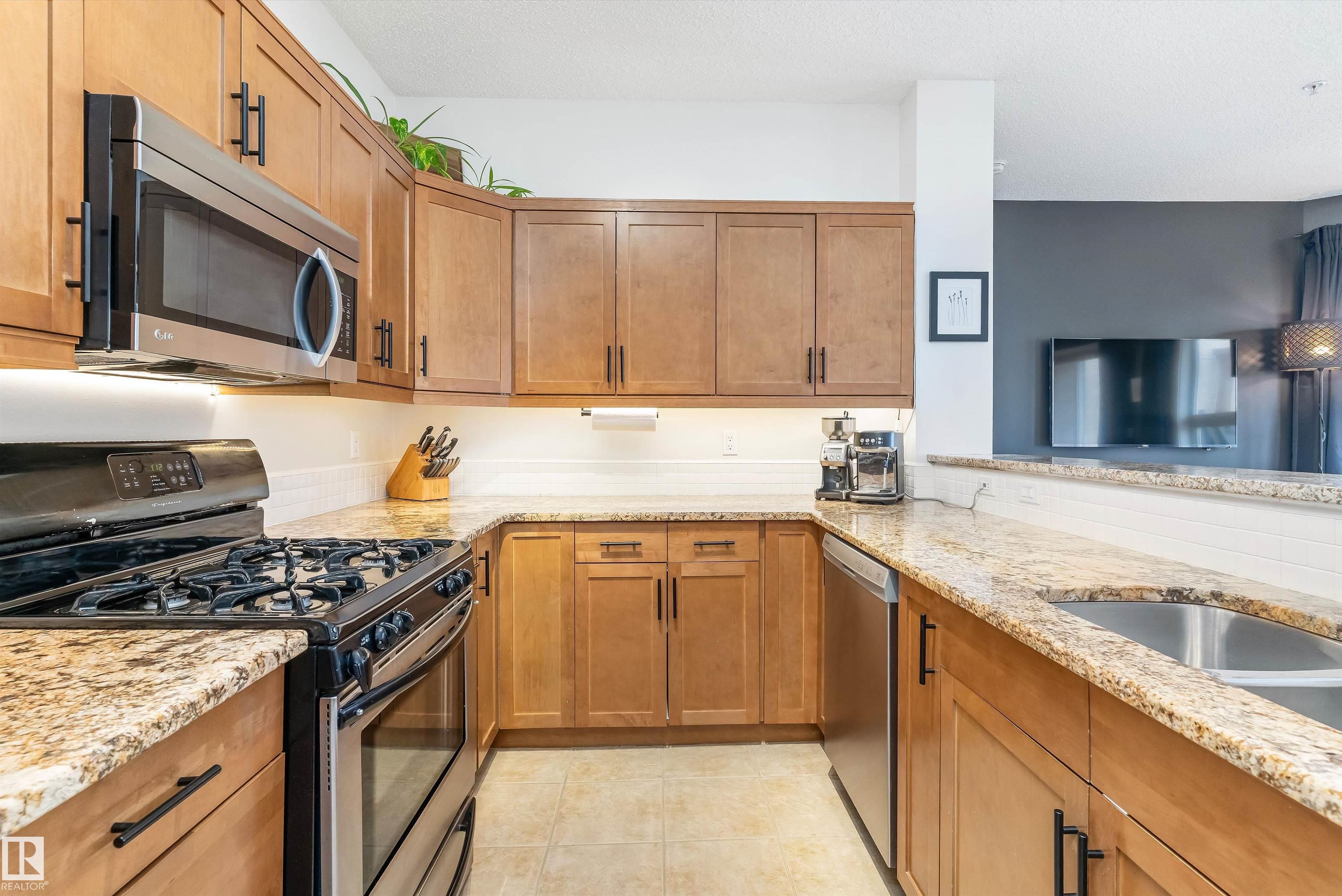 404 9910 111 Street, E4478205, Alberta,