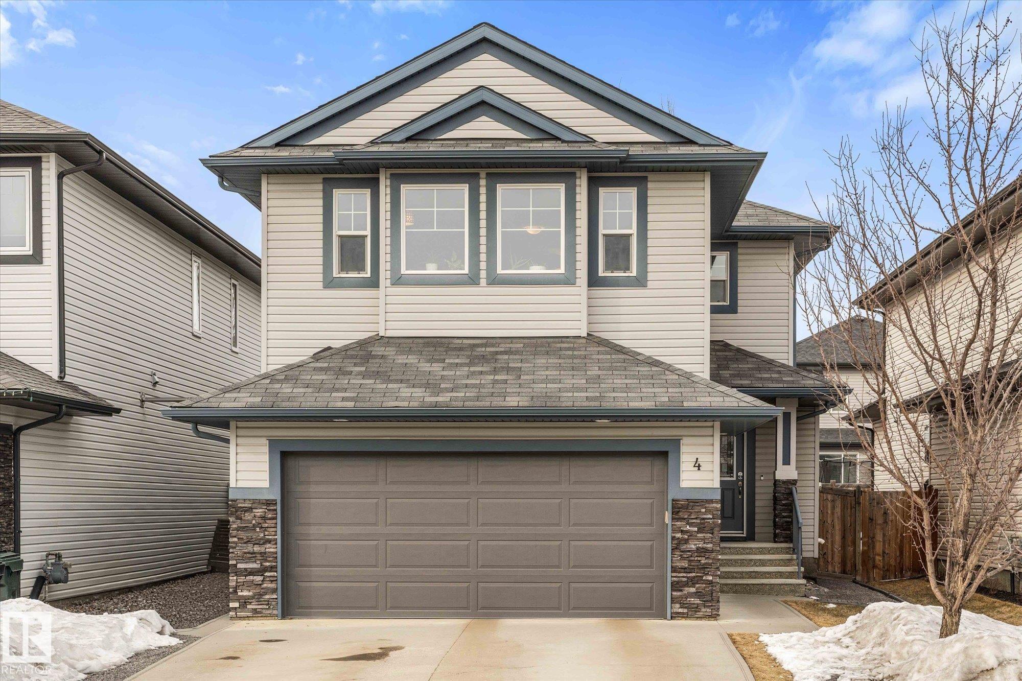 4 HEWITT Circle, E4478208, Alberta,