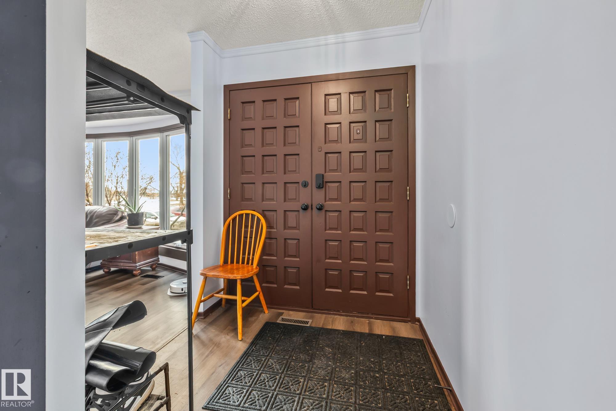 Second View of 8812 135 Avenue, Glengarry, Edmonton, Alberta, T5E 1N3