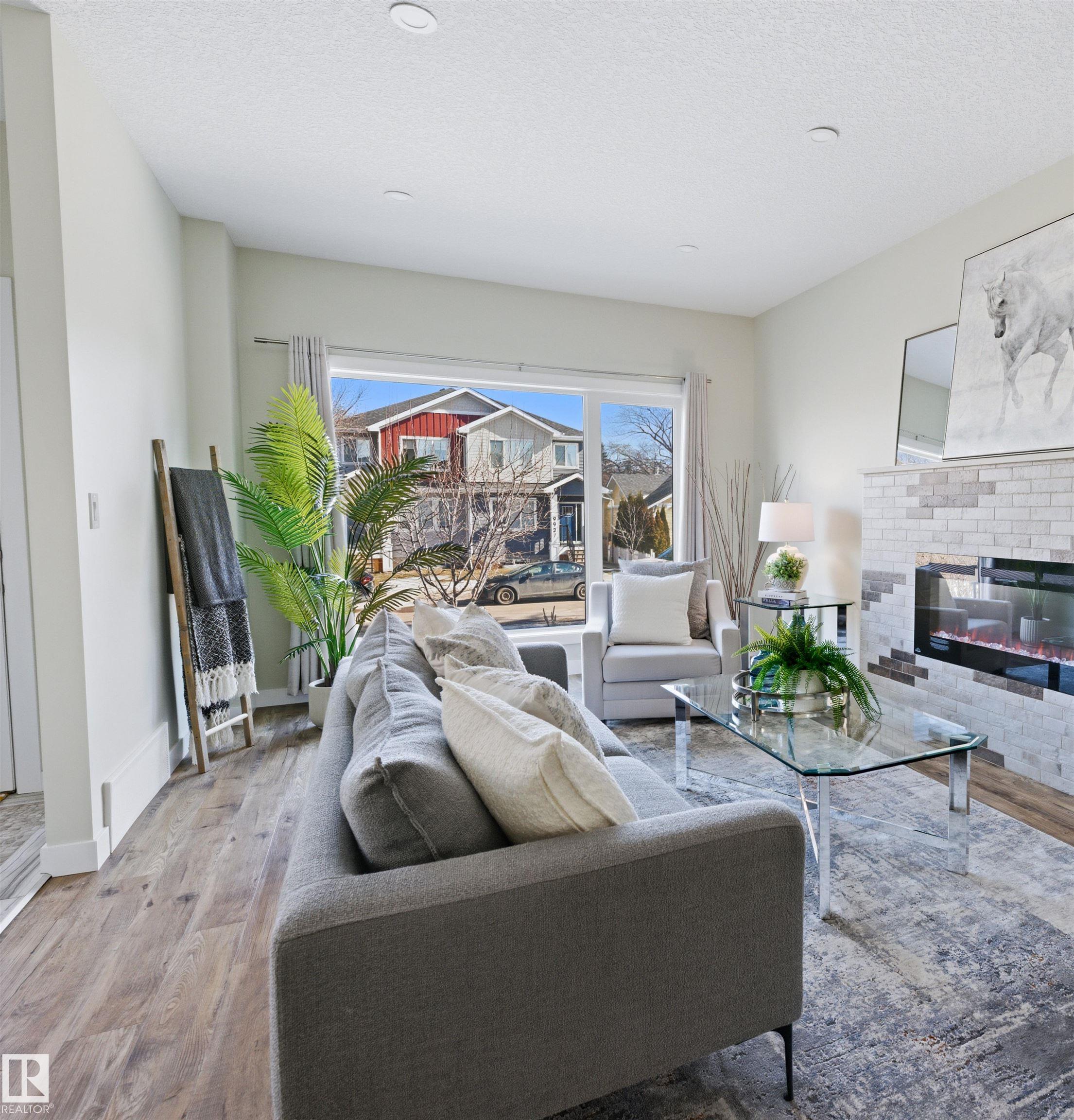 Fifth View of West Jasper Place, Edmonton, Alberta, T5P 1T2