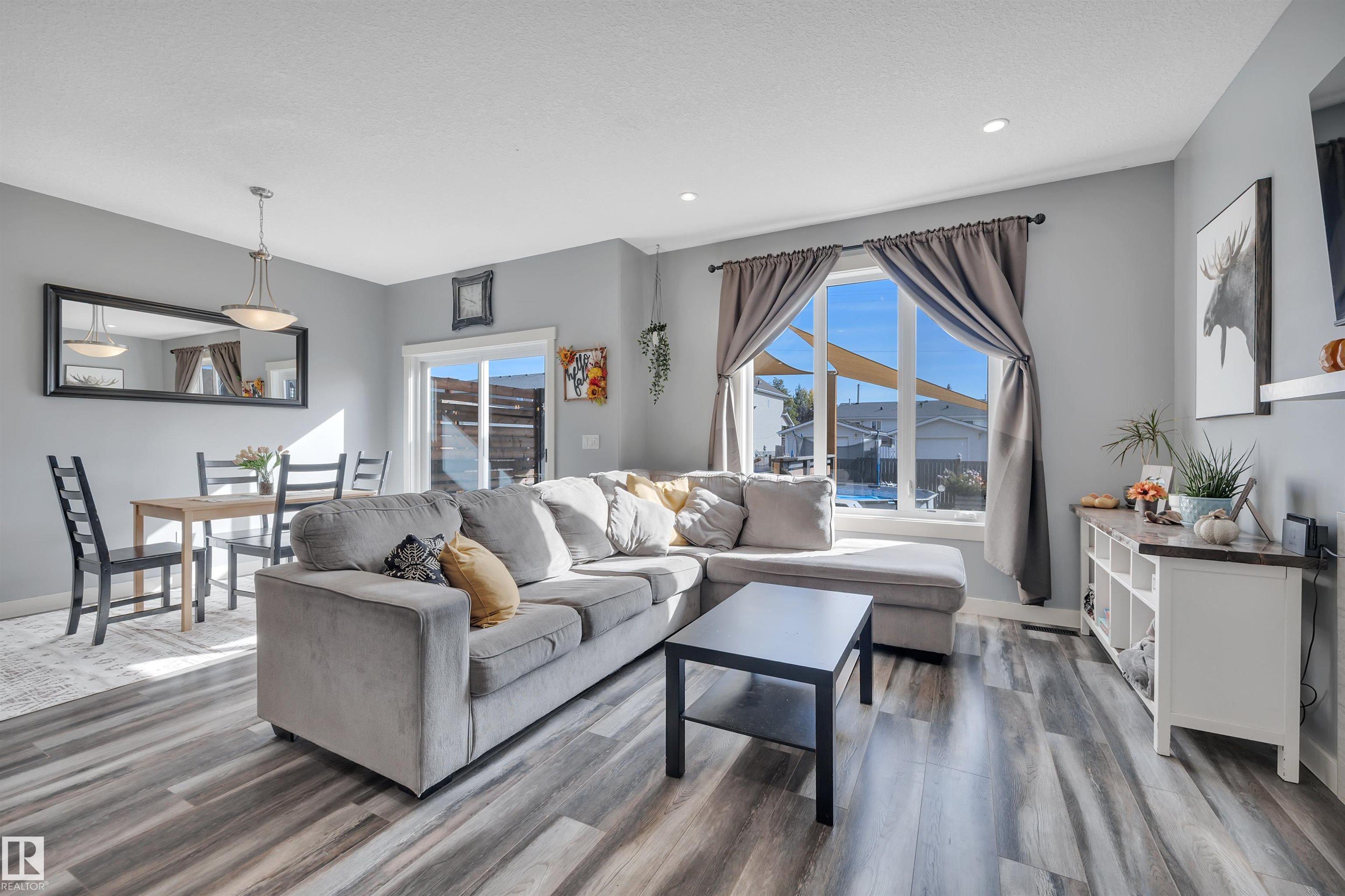 5011 53 Avenue, E4478312, Alberta,