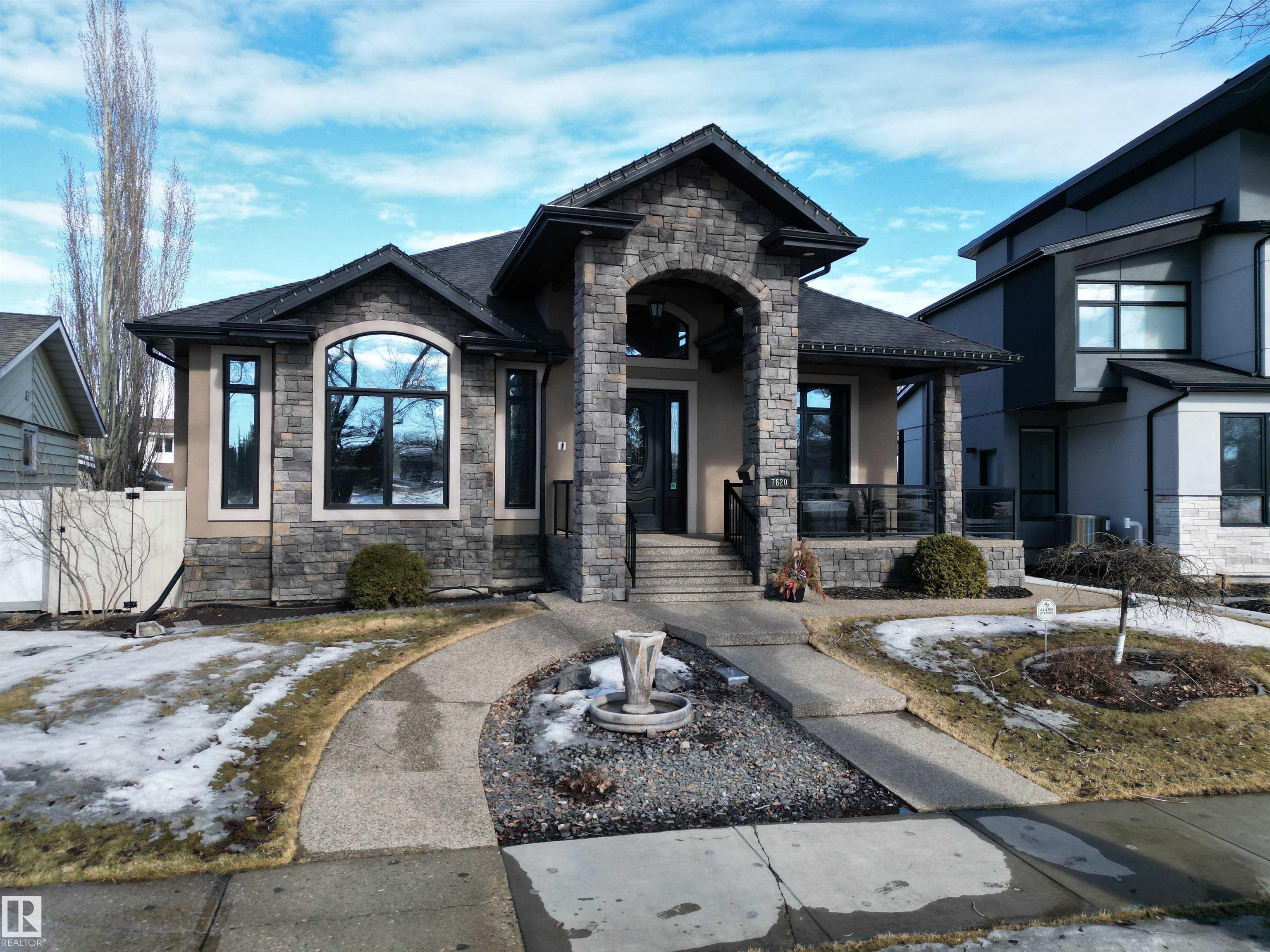 7620 98A Avenue, E4478370, Alberta,