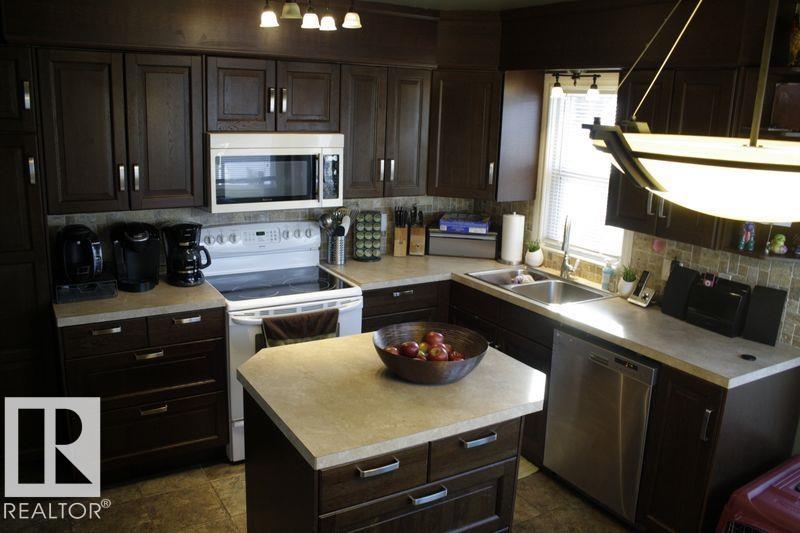 7921 97 Avenue, E4478412, Alberta,